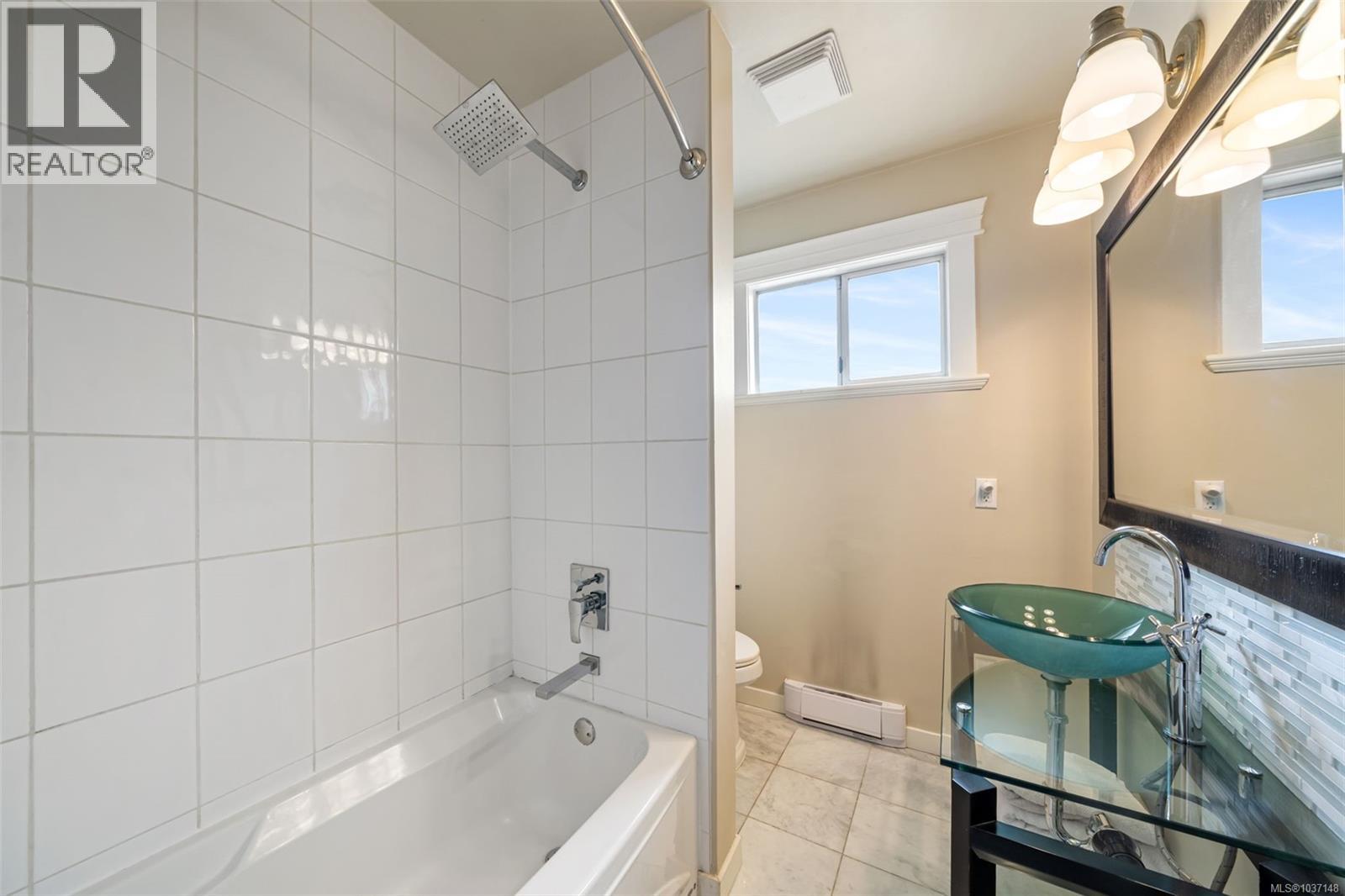 1145 Meares St Property Photo 47