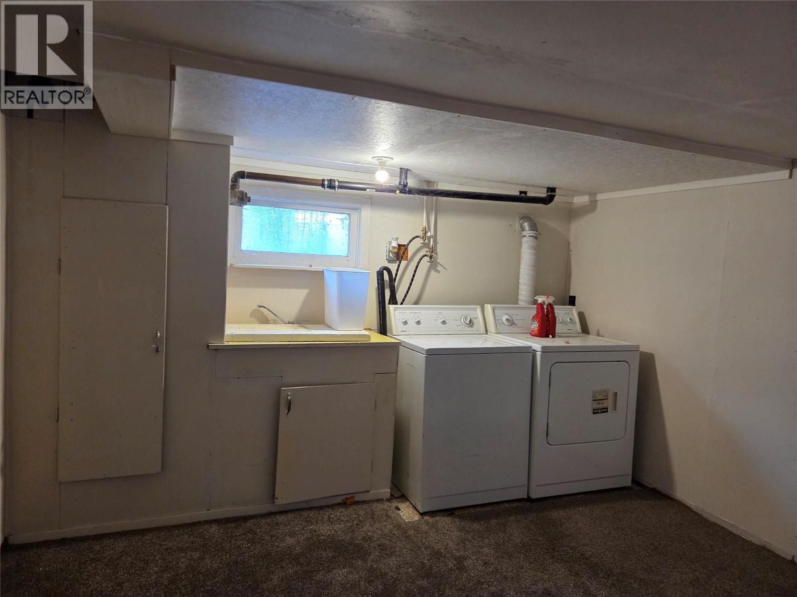 512 12th Avenue Property Photo 10