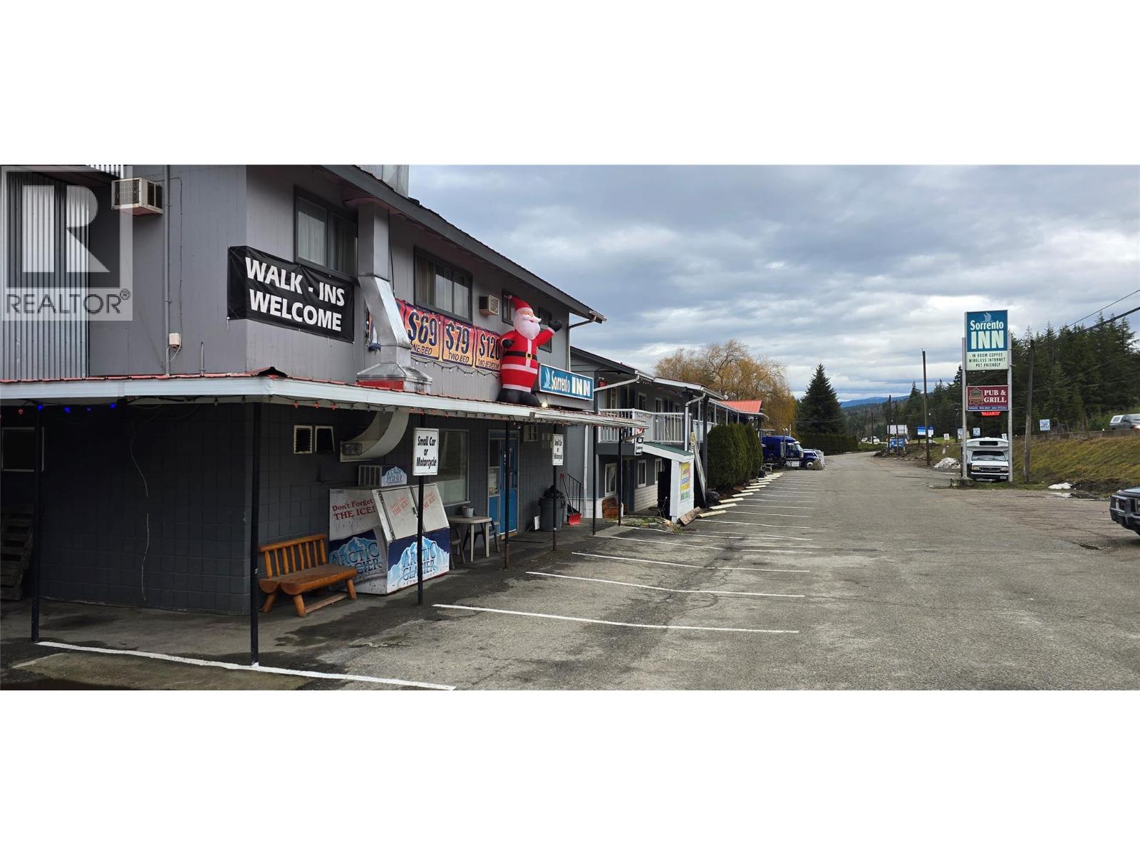 1277 Trans Canada Highway Property Photo 3