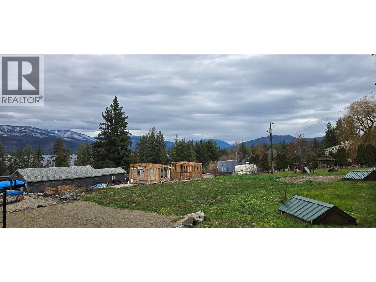 1277 Trans Canada Highway Property Photo 10
