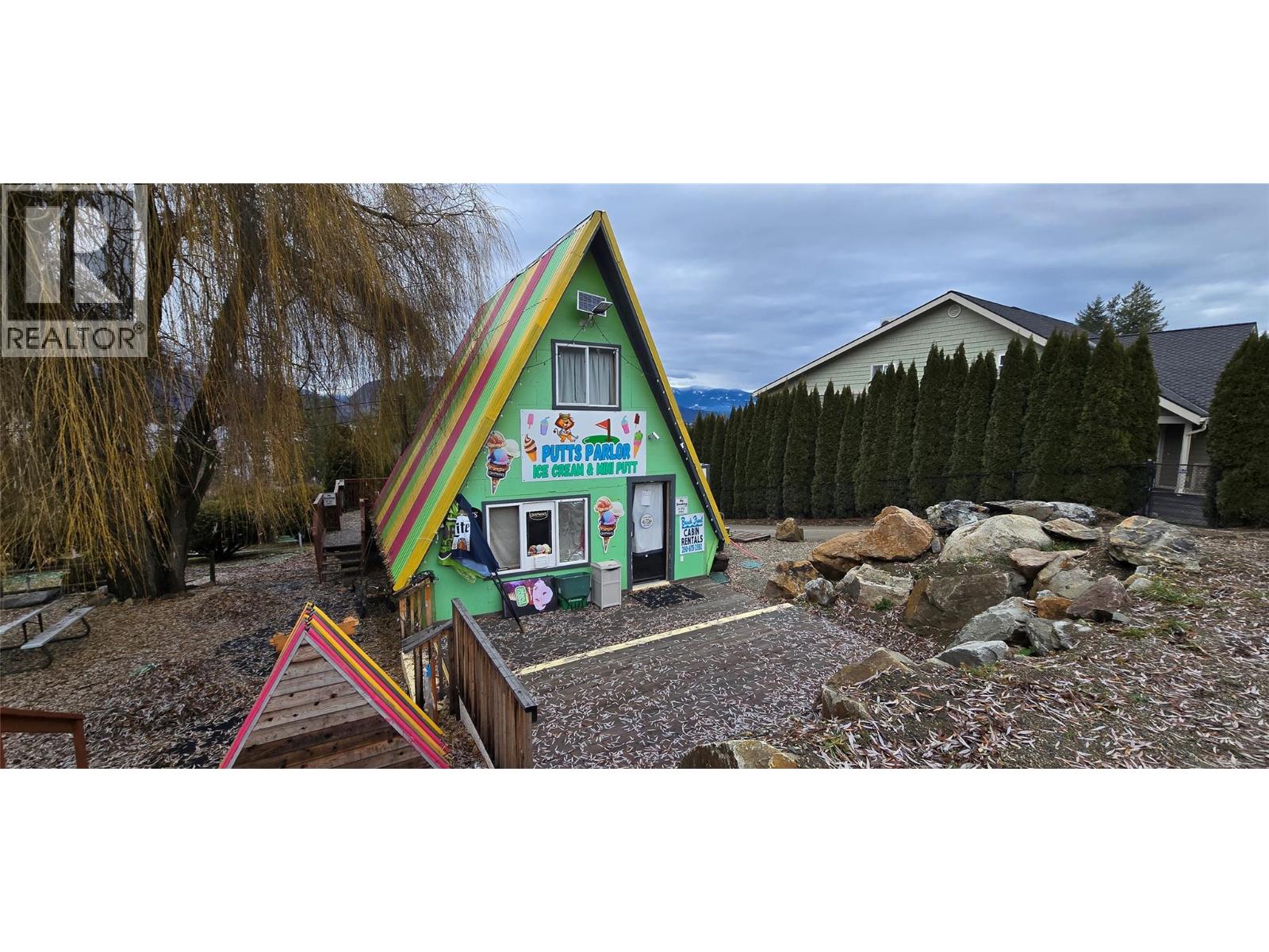 1277 Trans Canada Highway Property Photo 15
