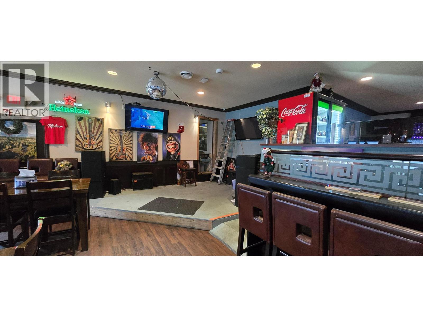 1277 Trans Canada Highway Property Photo 22