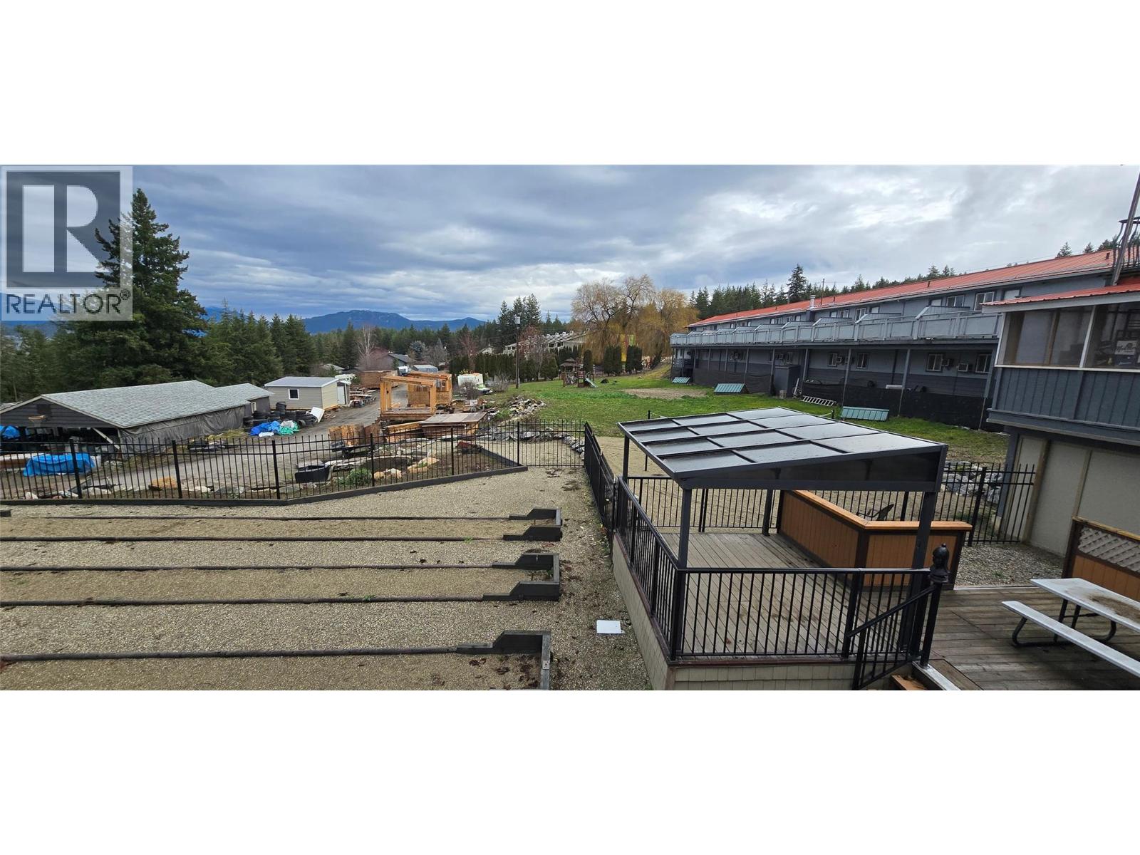 1277 Trans Canada Highway Property Photo 25