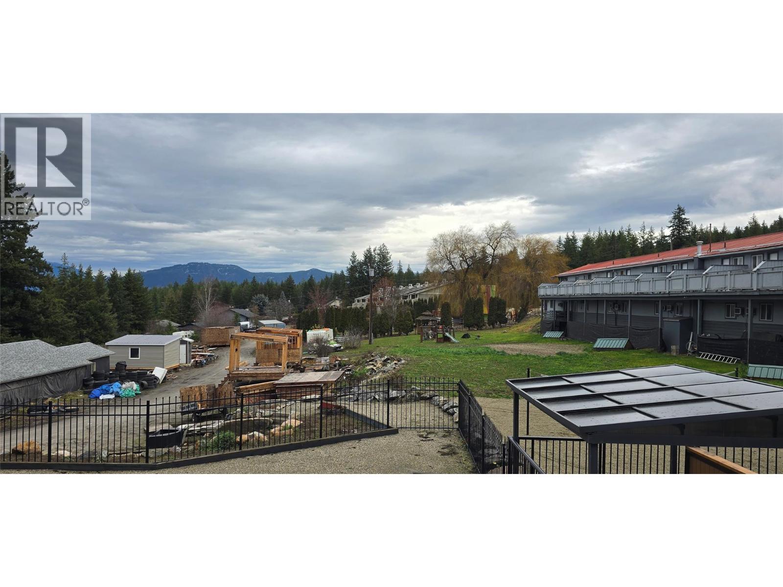 1277 Trans Canada Highway Property Photo 30