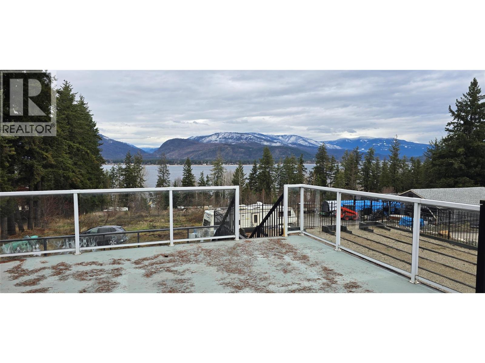 1277 Trans Canada Highway Property Photo 31