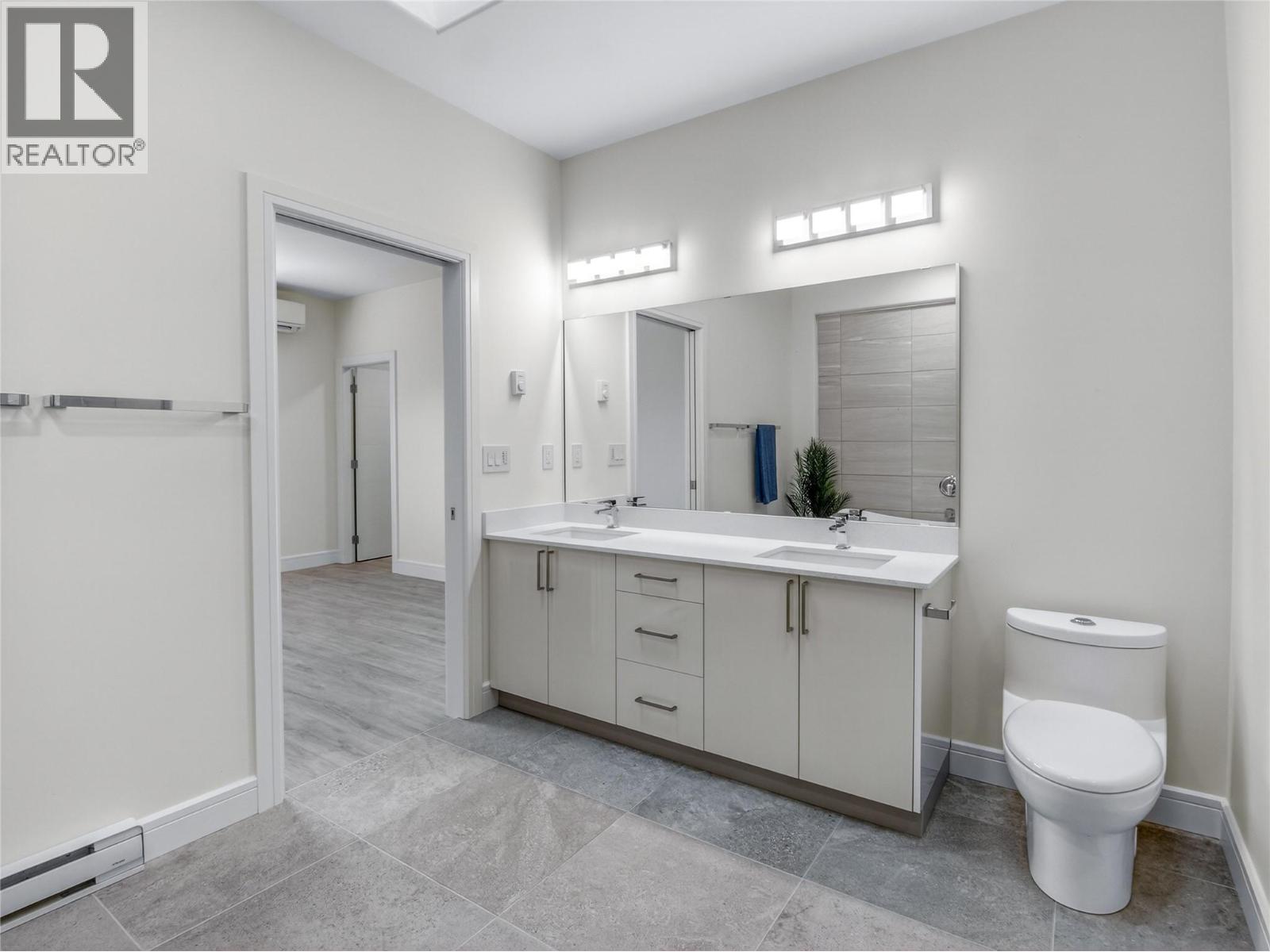 1723 Treffry Place Property Photo 40