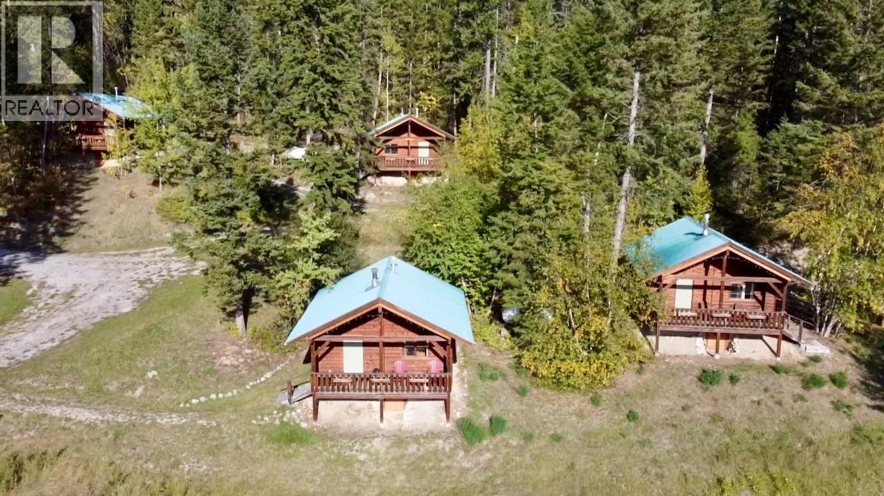 3483 Highway 95 Property Photo 2