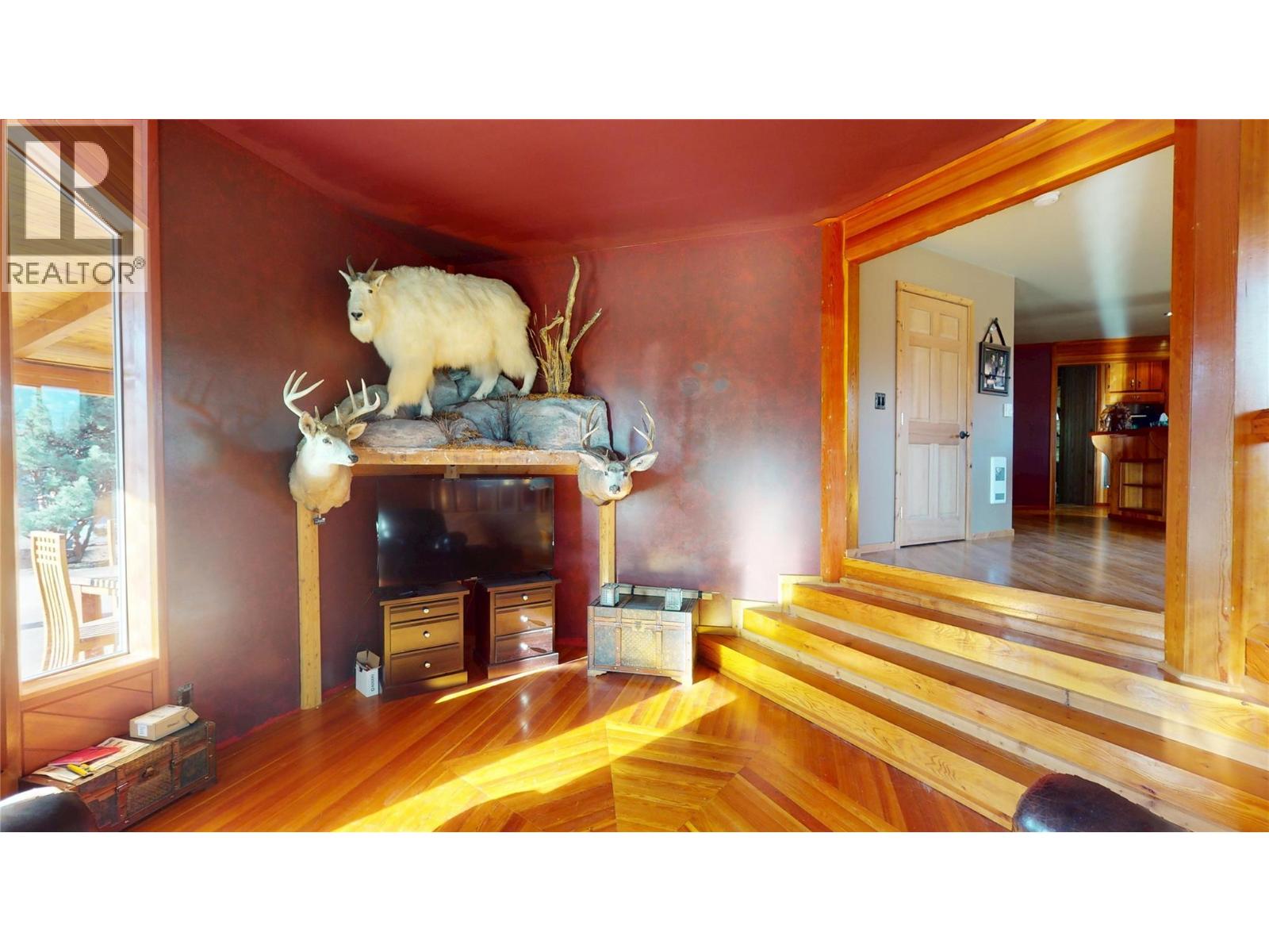 6228 Tamarack Road Property Photo 16
