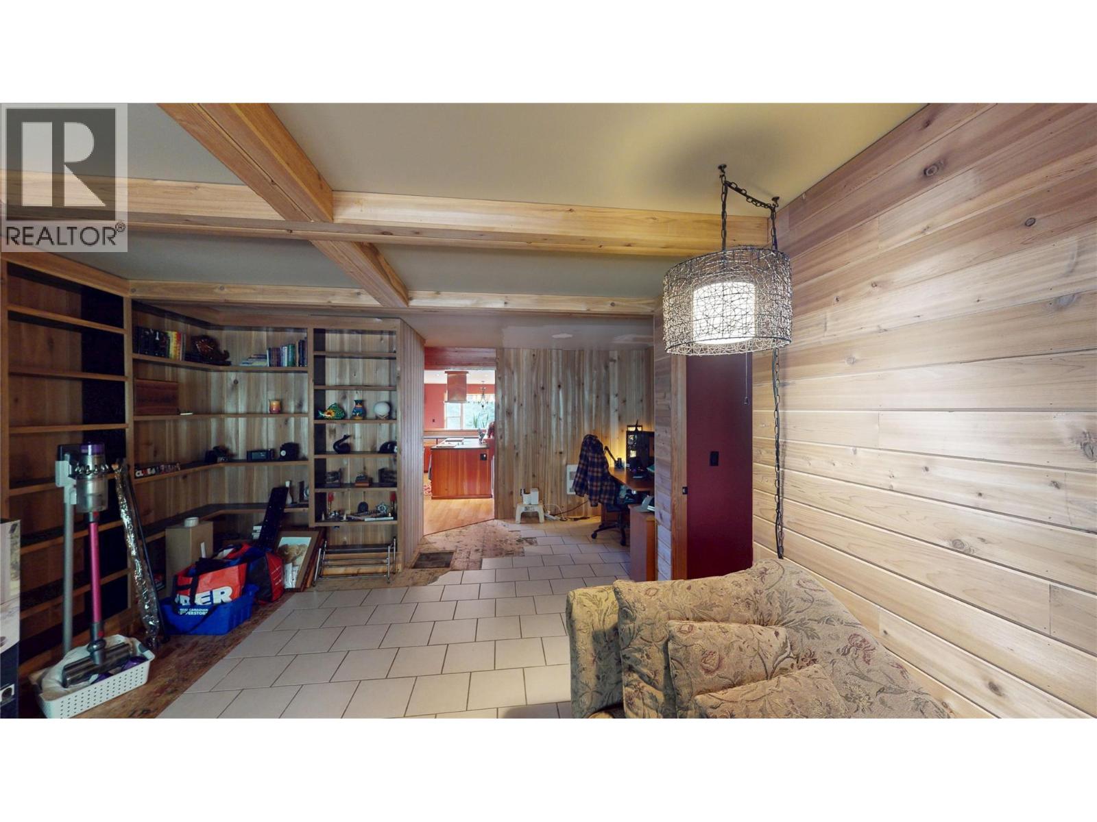 6228 Tamarack Road Property Photo 21
