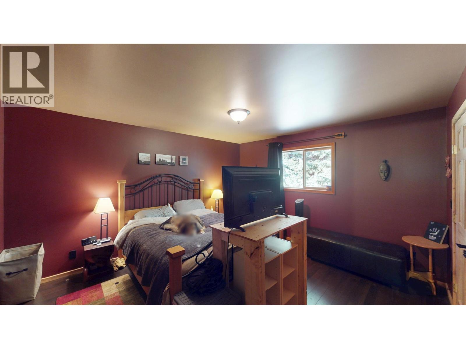 6228 Tamarack Road Property Photo 22