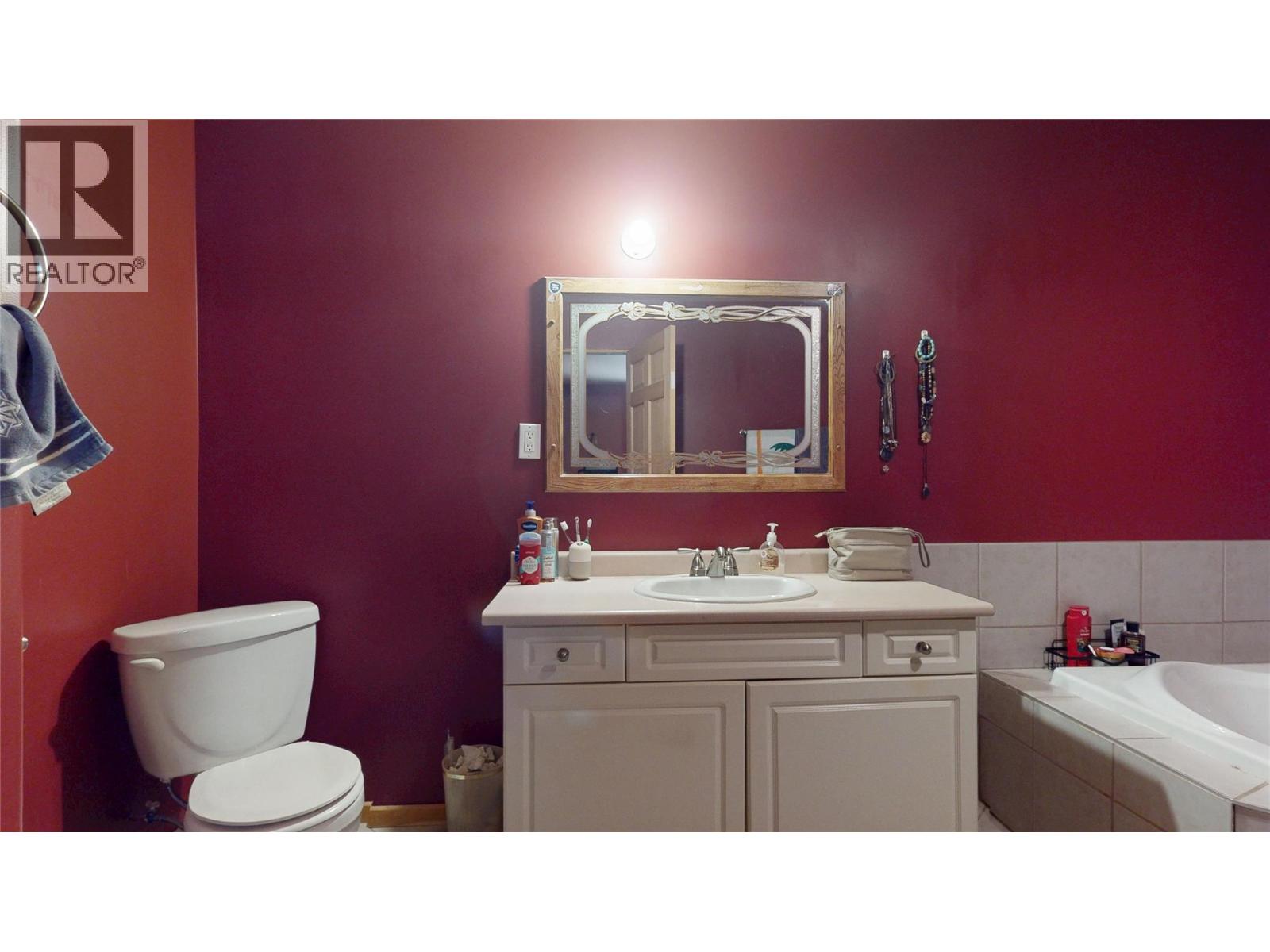 6228 Tamarack Road Property Photo 24