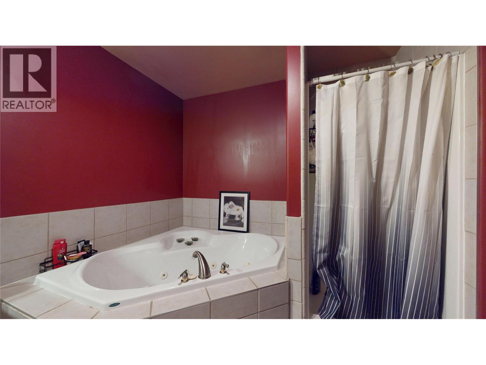 6228 Tamarack Road Property Photo 26