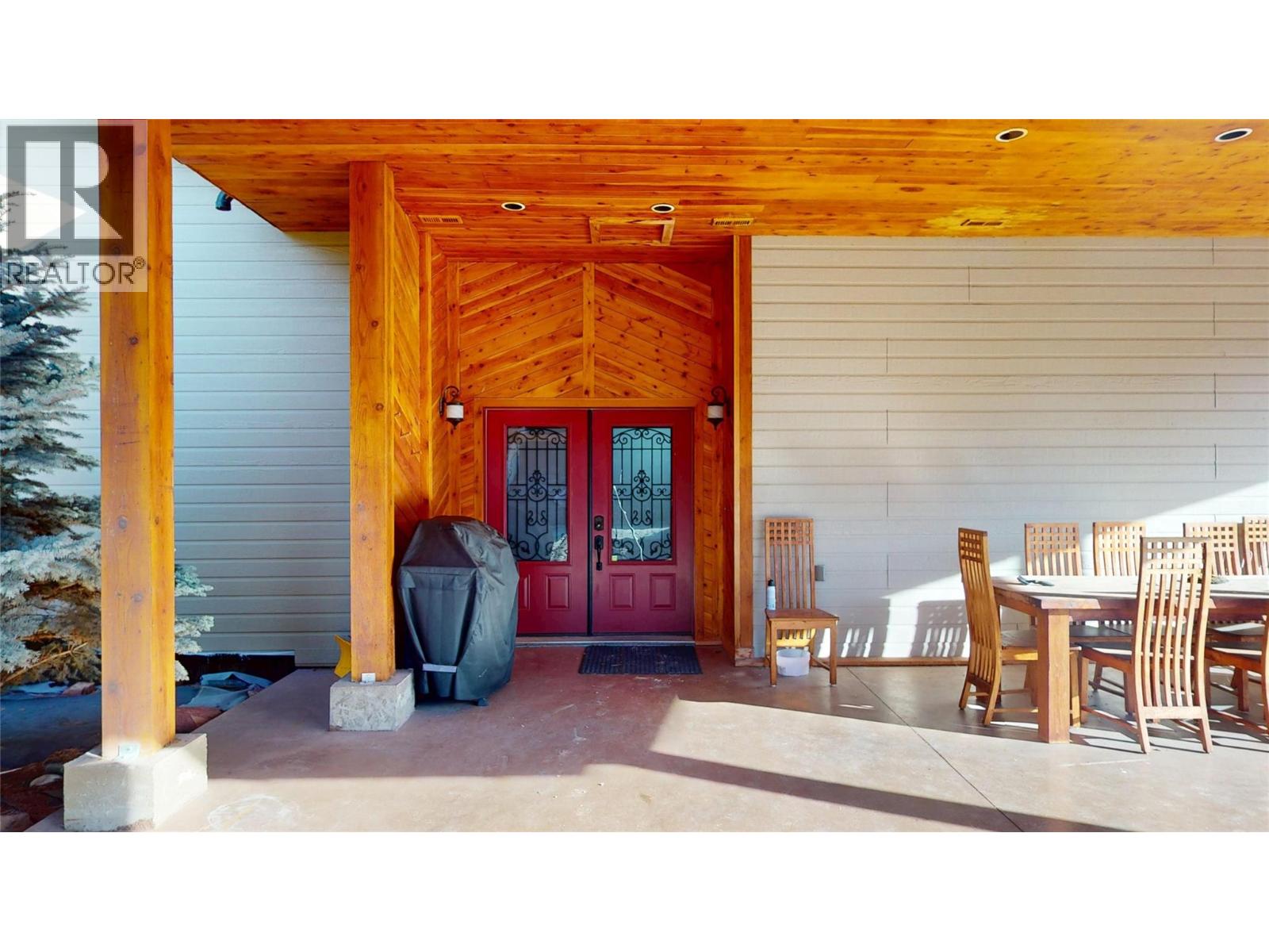 6228 Tamarack Road Property Photo 39