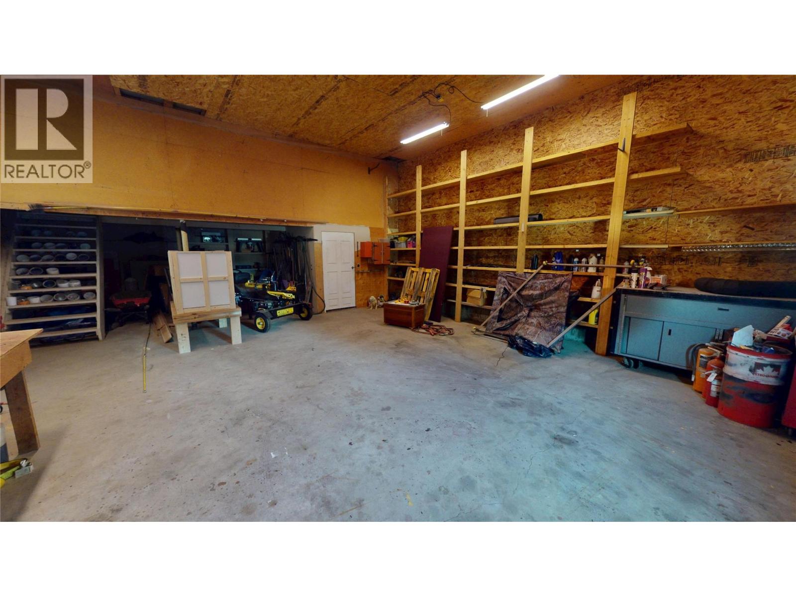 6228 Tamarack Road Property Photo 42
