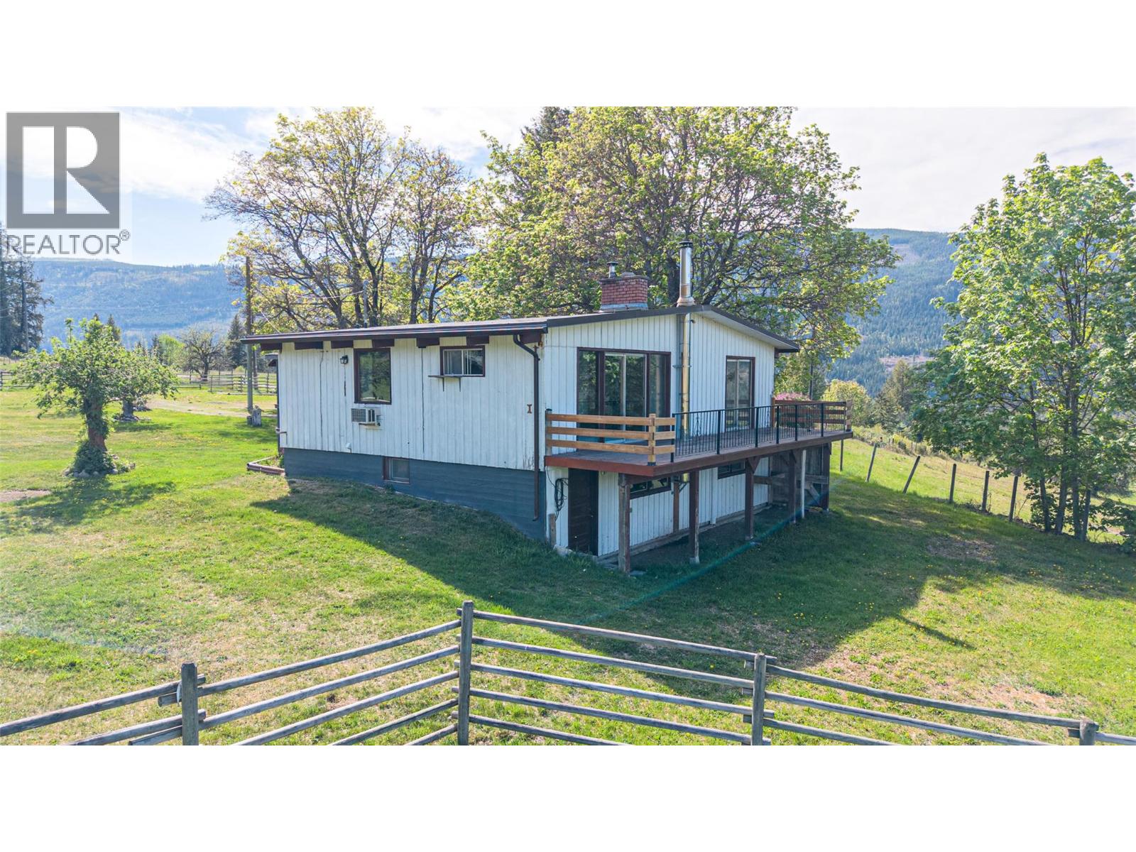 43 Sigalet Road Property Photo 10