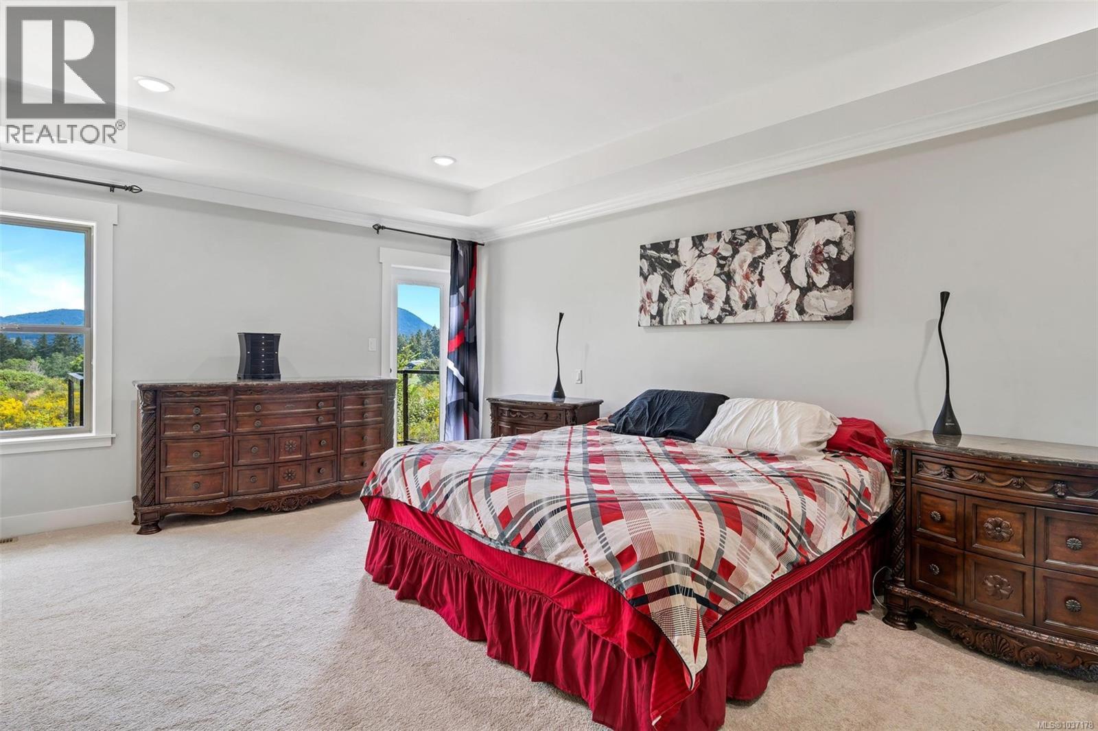 1580 Nimpkish Pl Property Photo 38