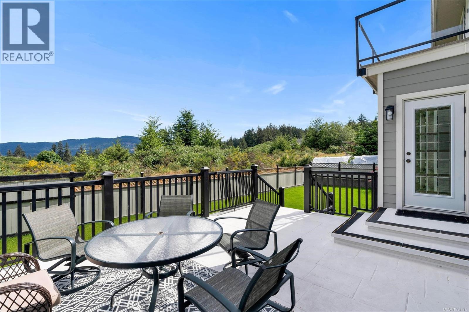 1580 Nimpkish Pl Property Photo 74