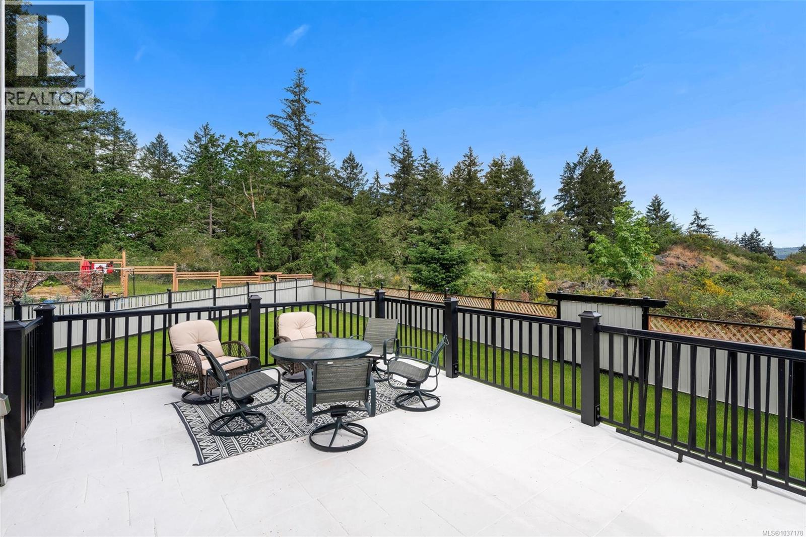 1580 Nimpkish Pl Property Photo 75