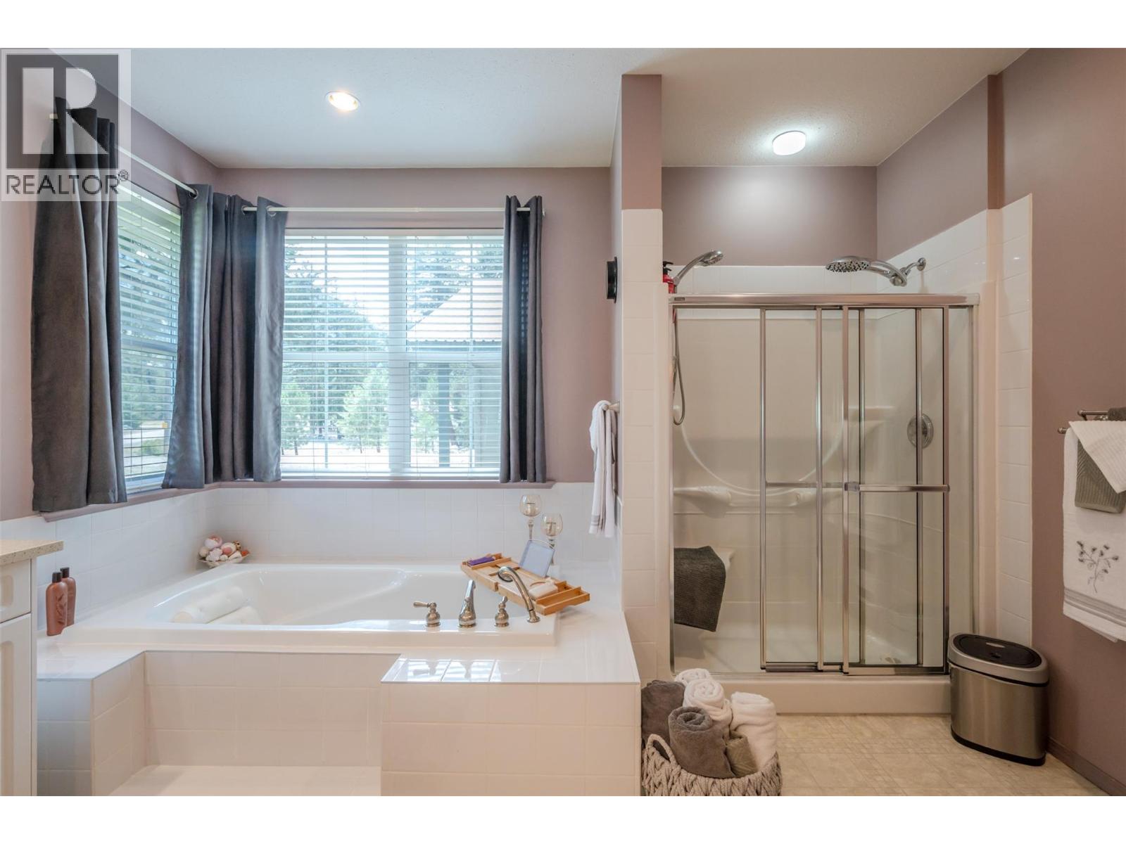 2454 Coalmont Road Property Photo 10