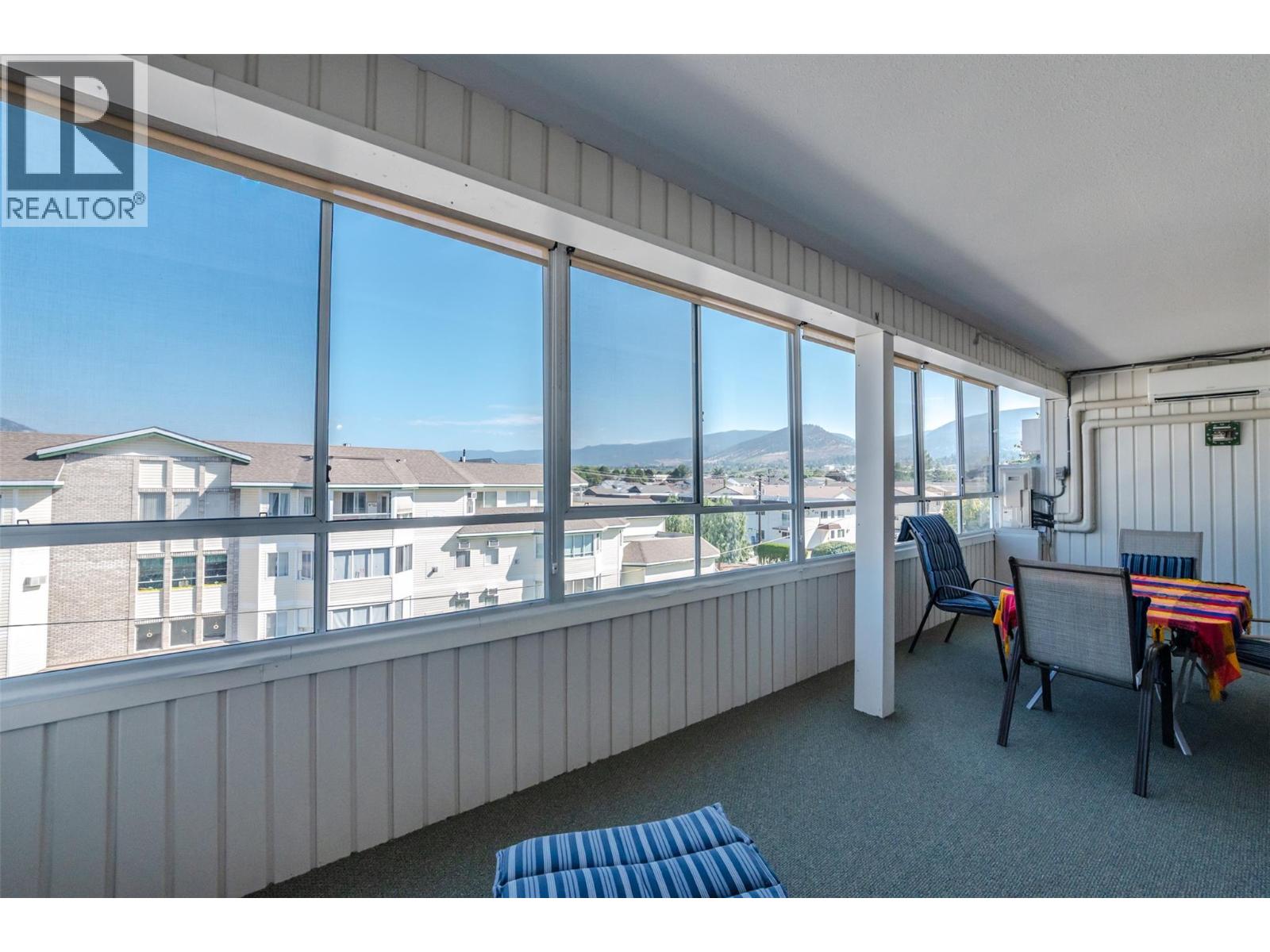195 Warren Avenue W Unit# 406 Property Photo 13