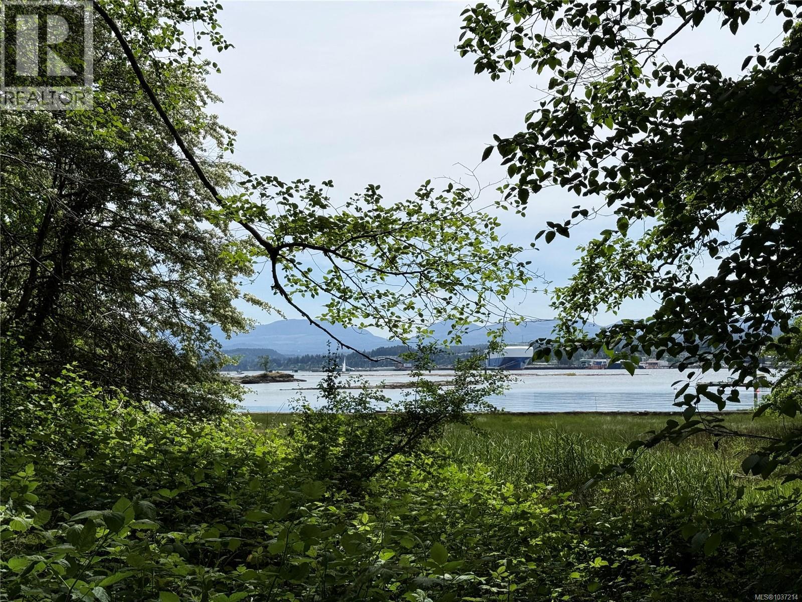 15 Captain Kidds Terr Property Photo 18