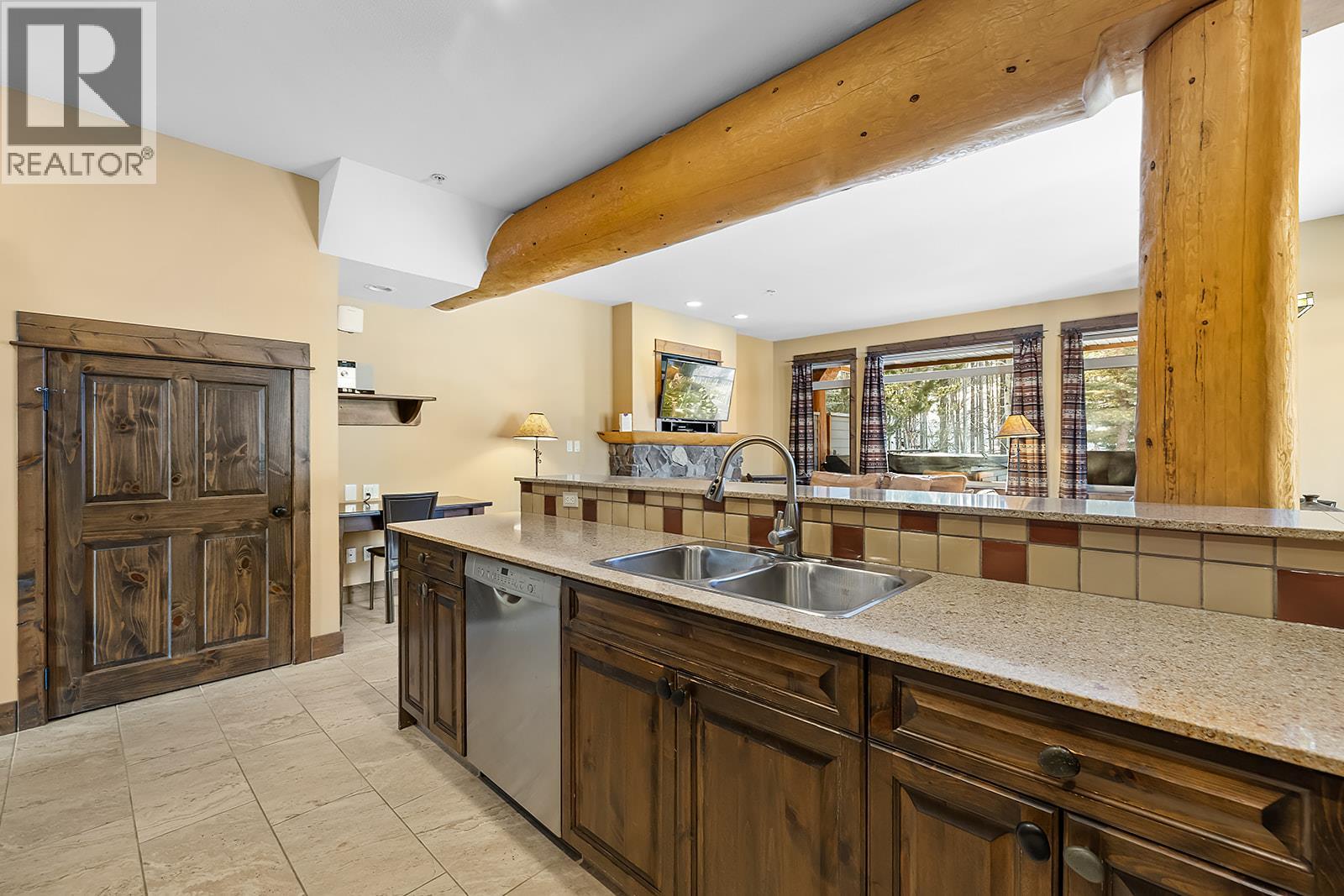 1351 Gerry Sorensen Way Unit# M1-a Property Photo 15
