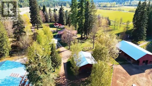 3371 Highway 3b Property Photo 3