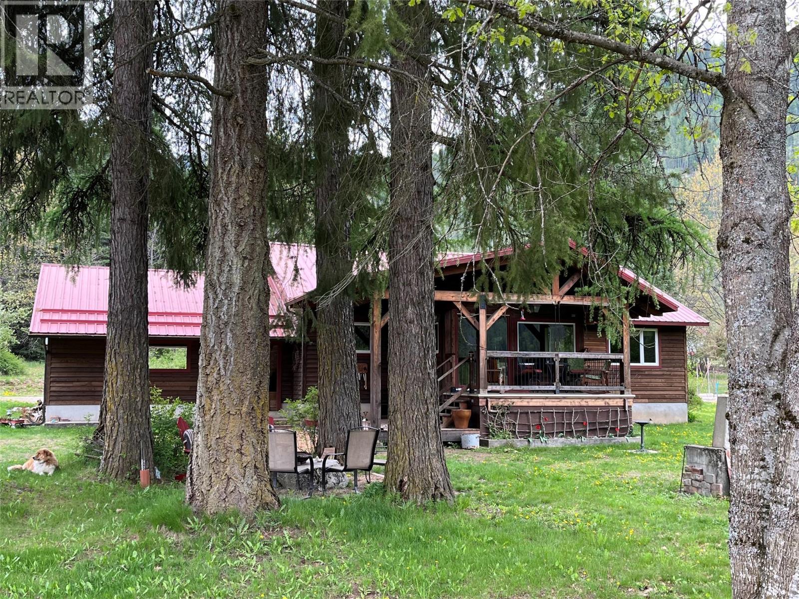 3371 Highway 3b Property Photo 5