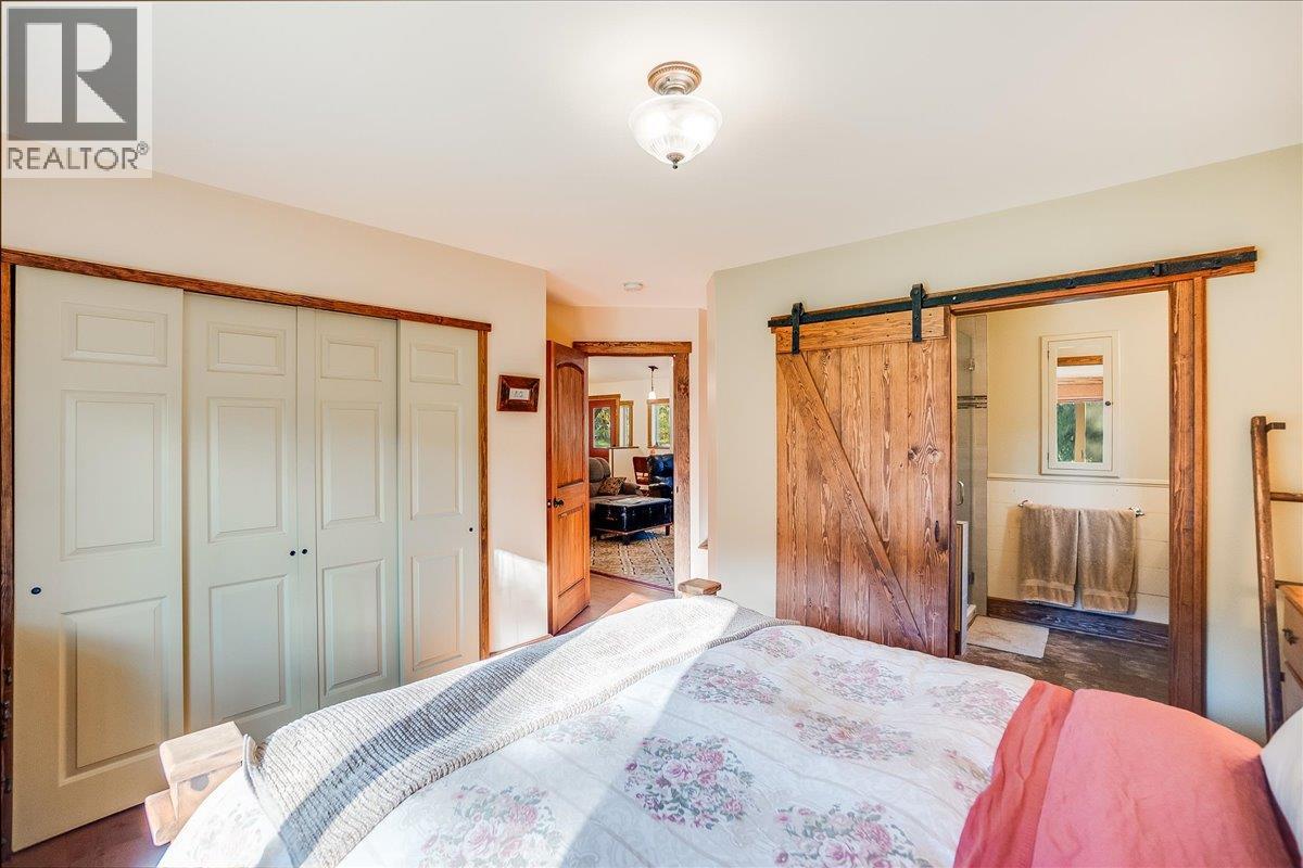 3371 Highway 3b Property Photo 10
