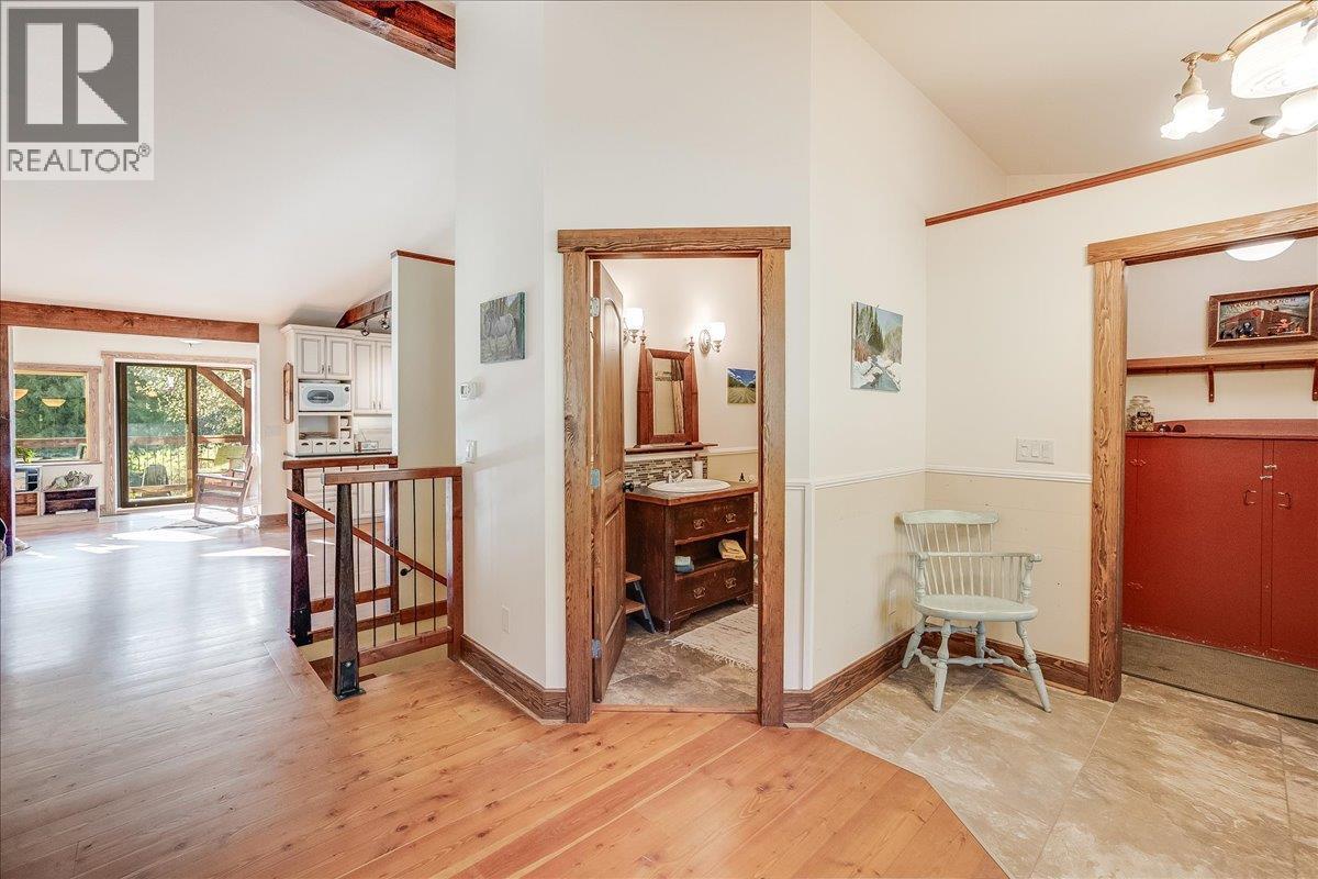 3371 Highway 3b Property Photo 14
