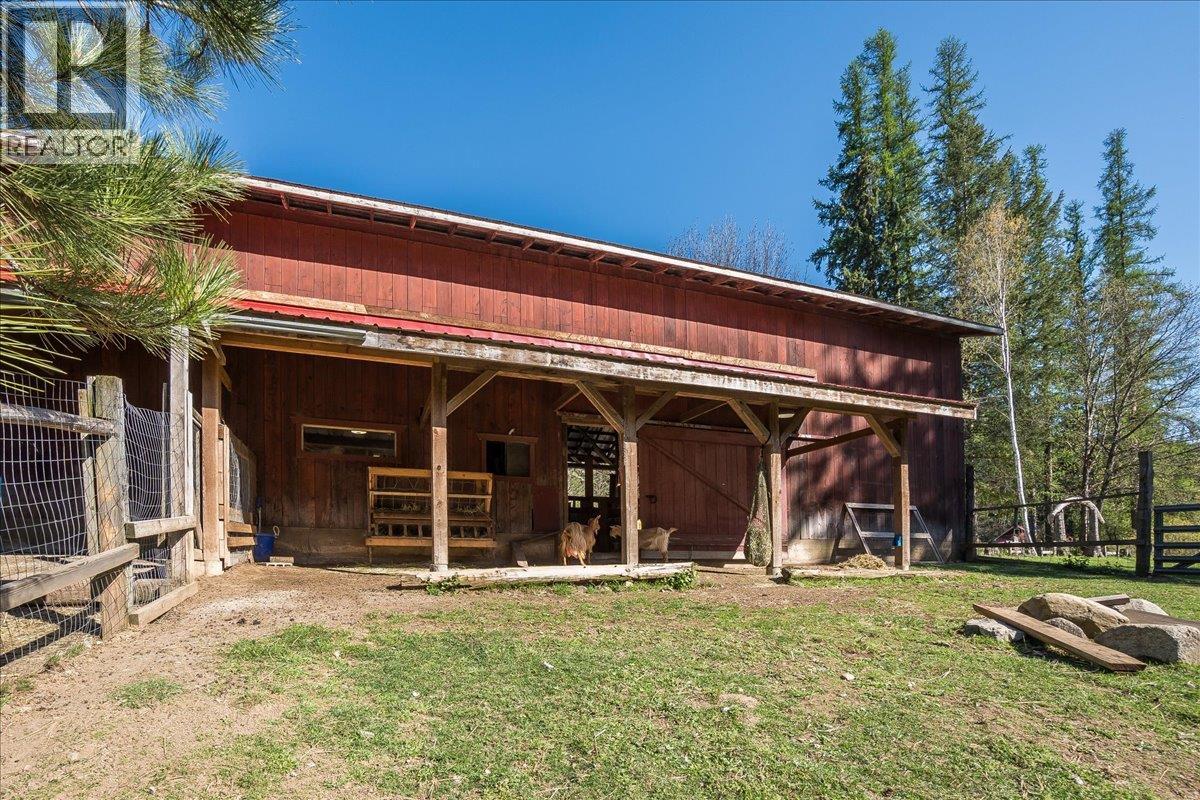3371 Highway 3b Property Photo 48