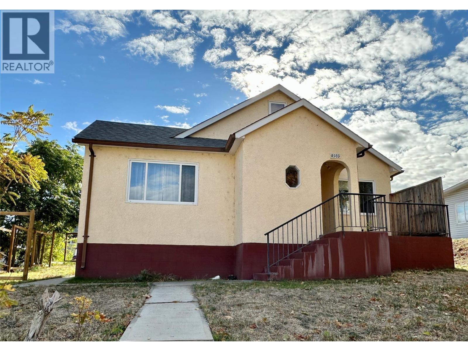 8503 72nd Avenue Property Photo 2