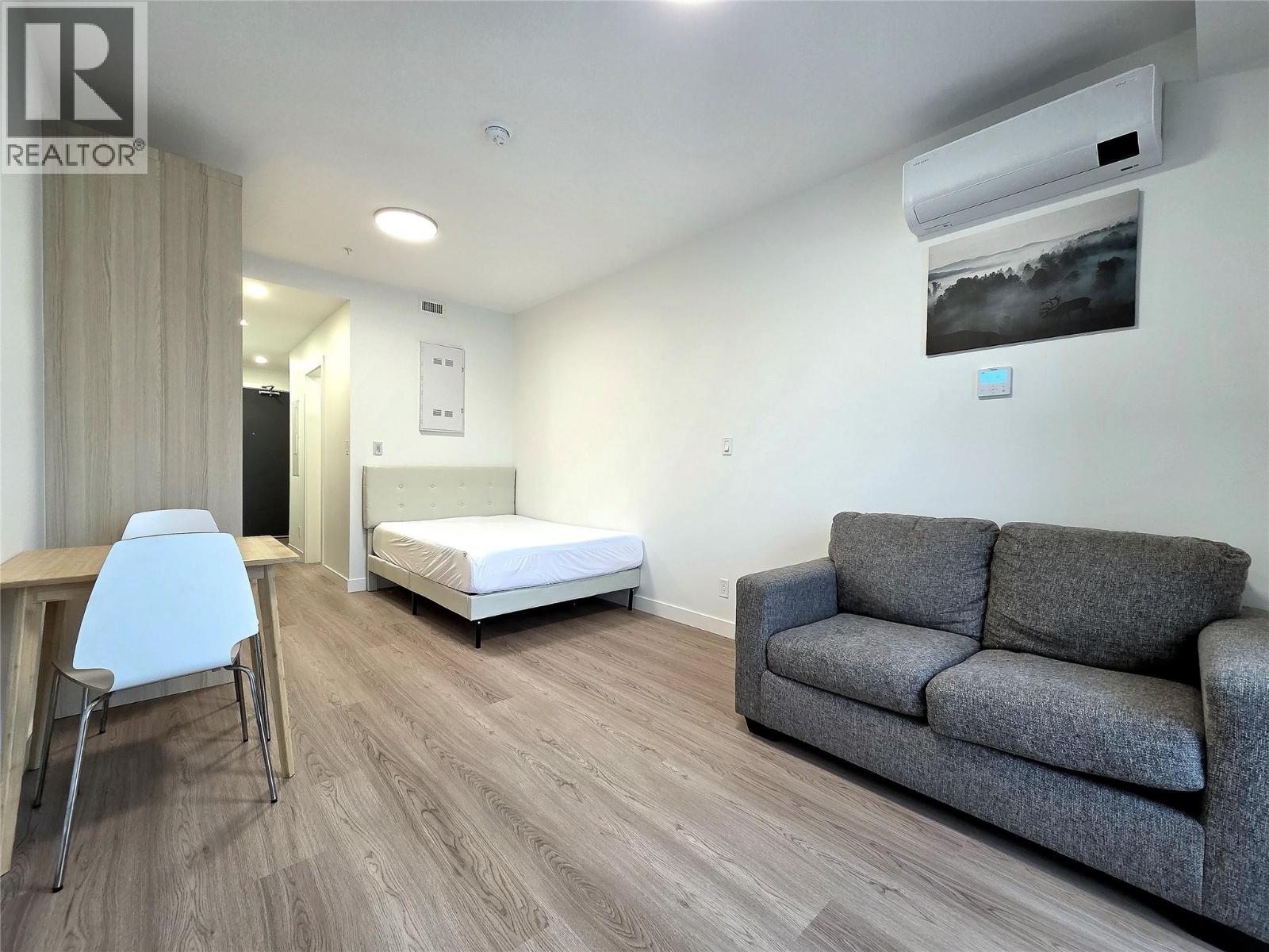 1380 Pridham Avenue Unit# 213 Property Photo 6
