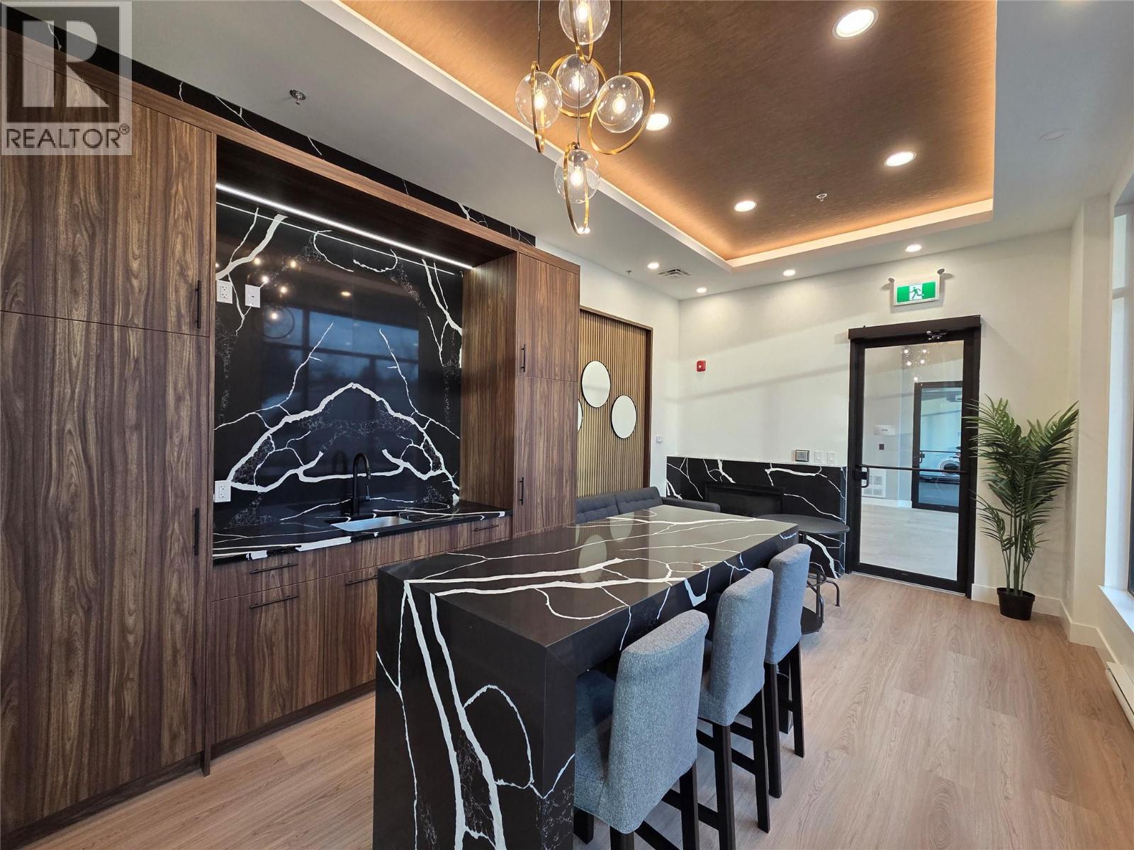 1380 Pridham Avenue Unit# 213 Property Photo 13