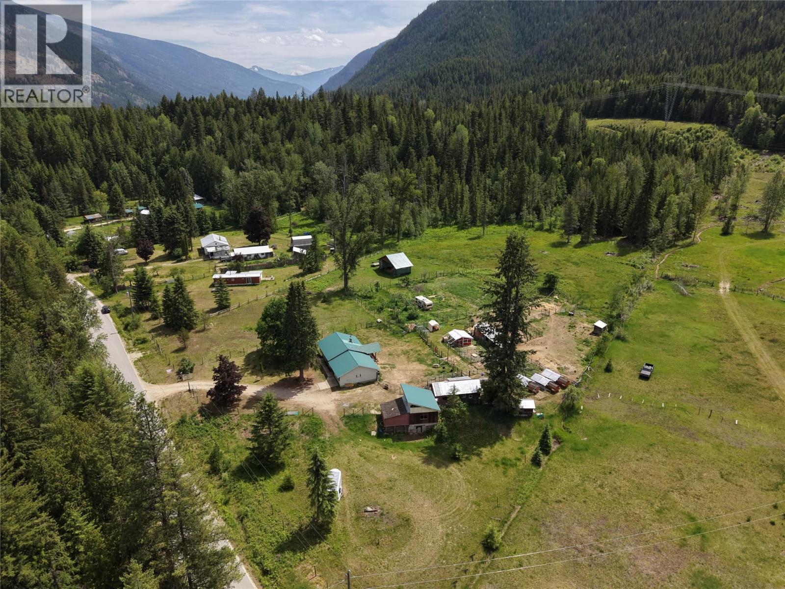 4085 Passmore Upper Road Property Photo 1