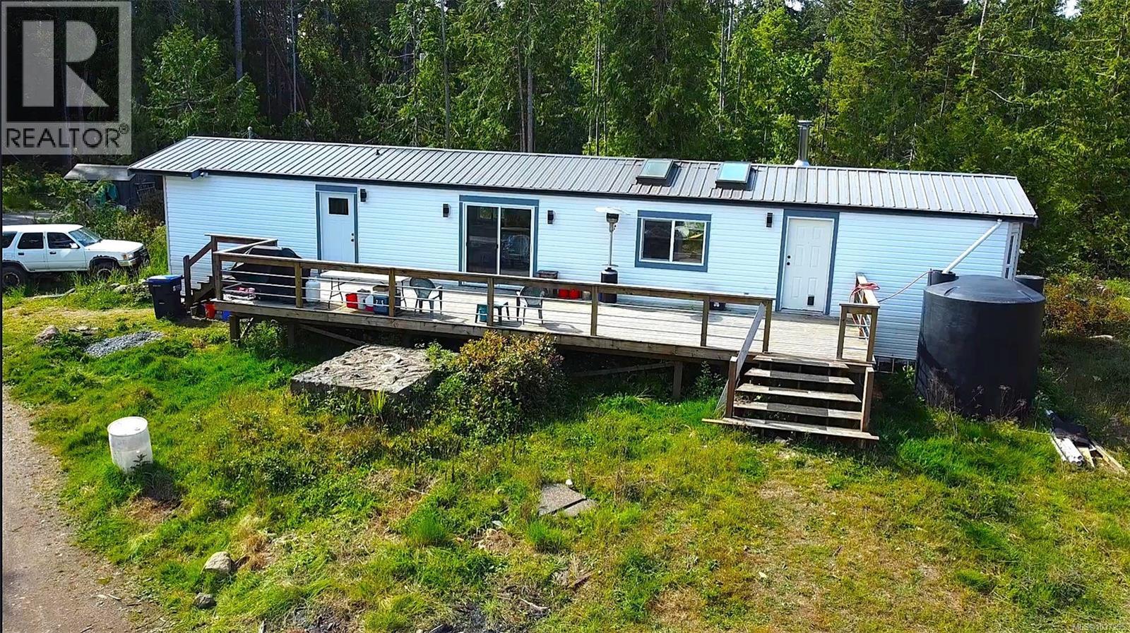 516 Berg Rd Property Photo 1
