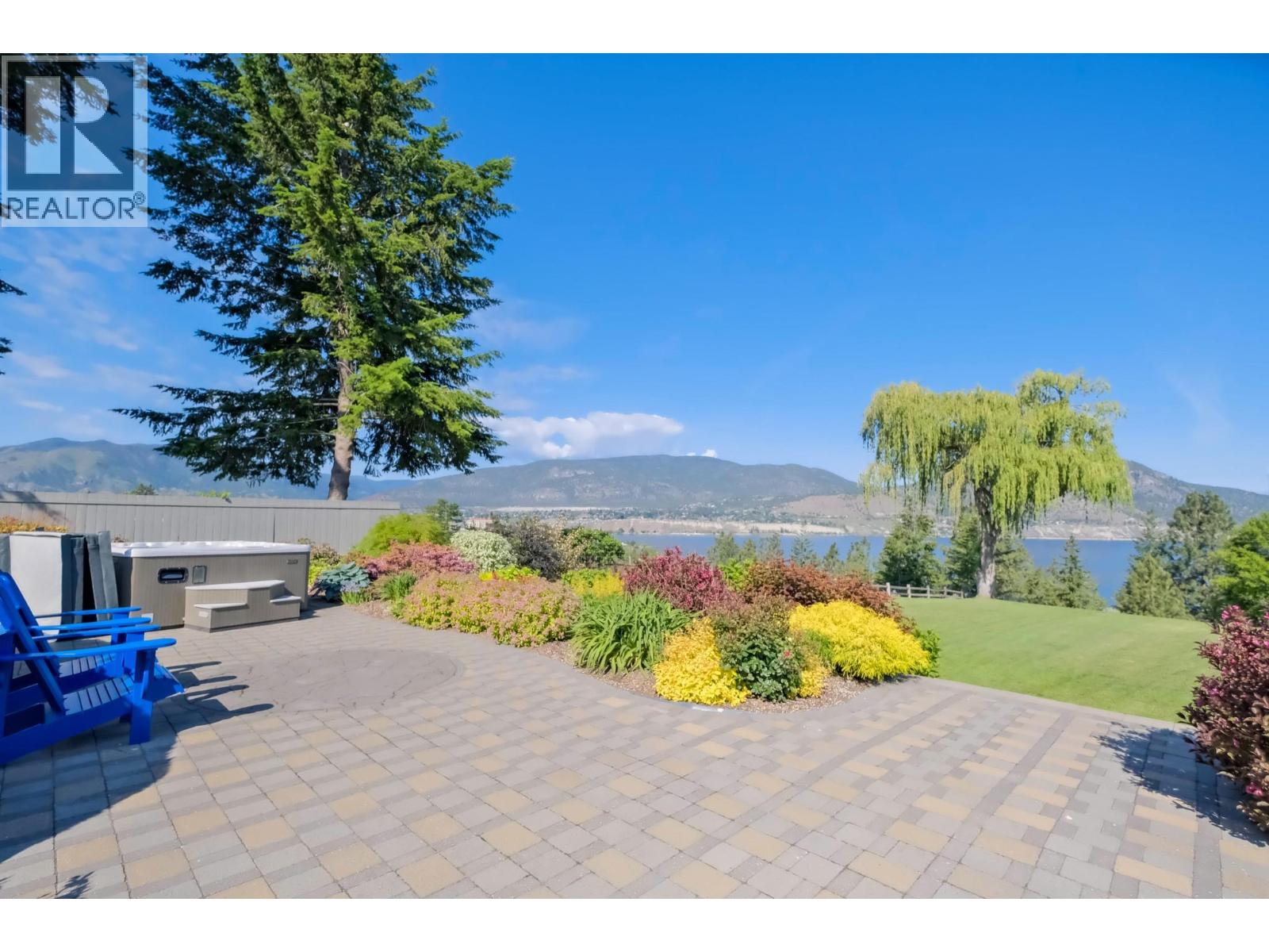 162 Vancouver Place Property Photo 4