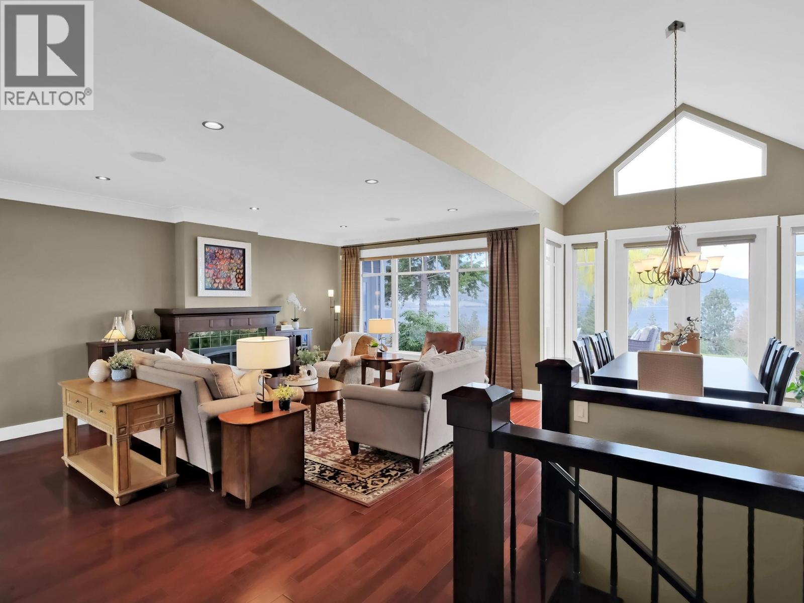 162 Vancouver Place Property Photo 7