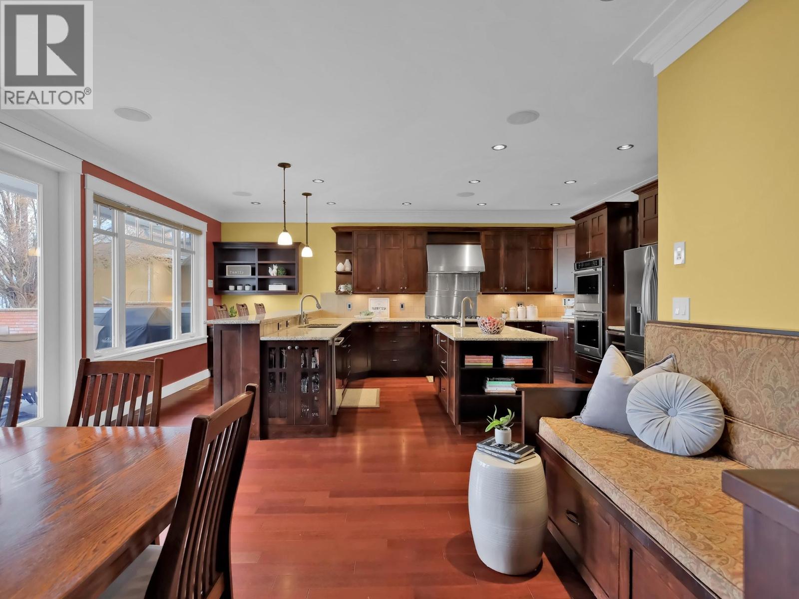 162 Vancouver Place Property Photo 25