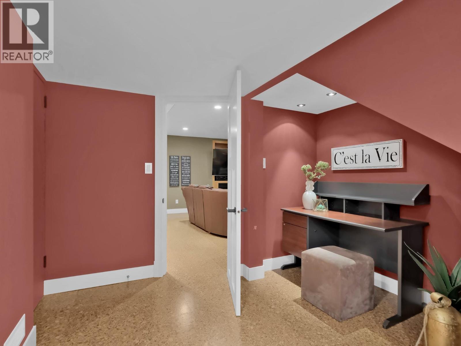 162 Vancouver Place Property Photo 51
