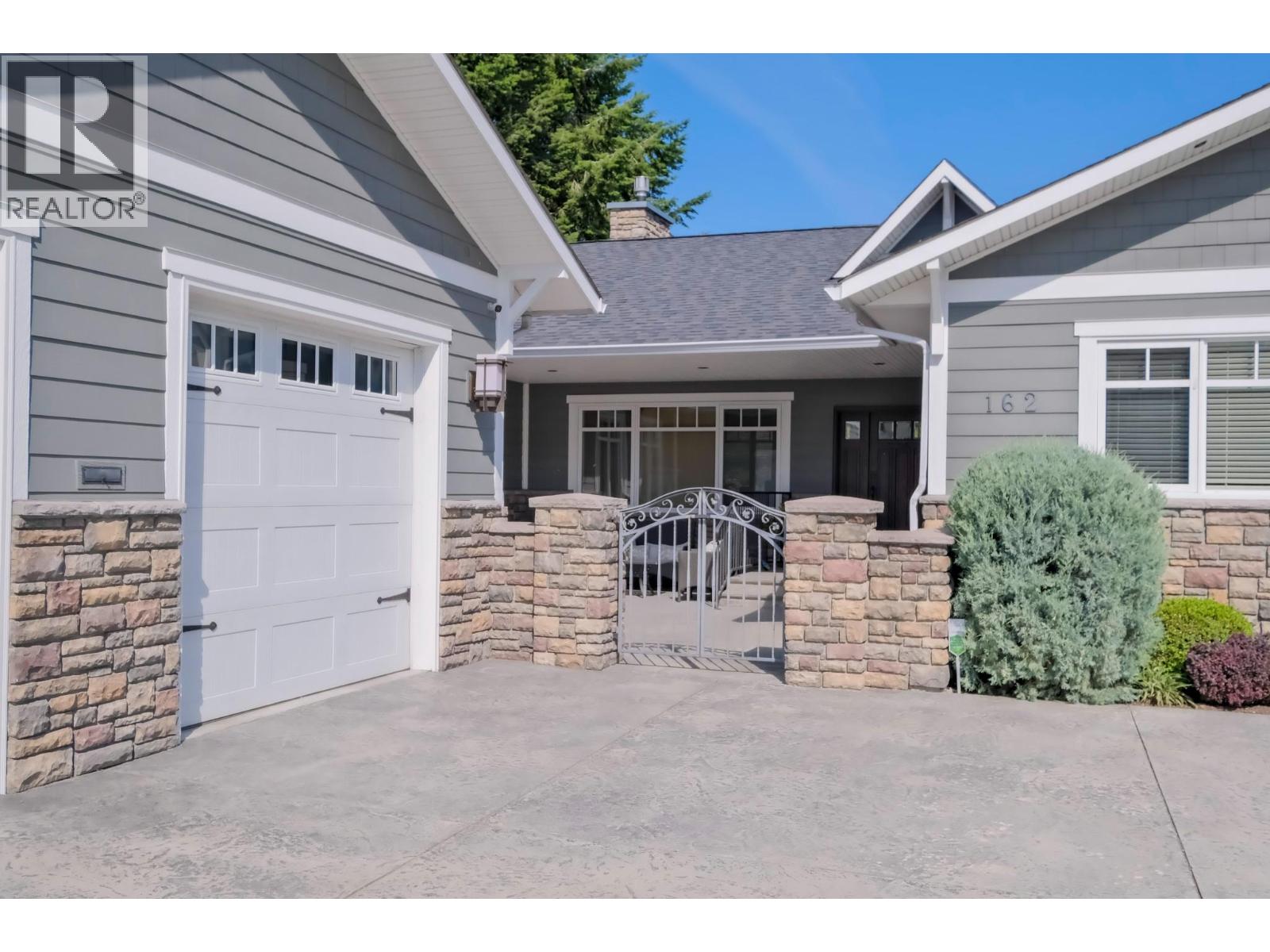 162 Vancouver Place Property Photo 61