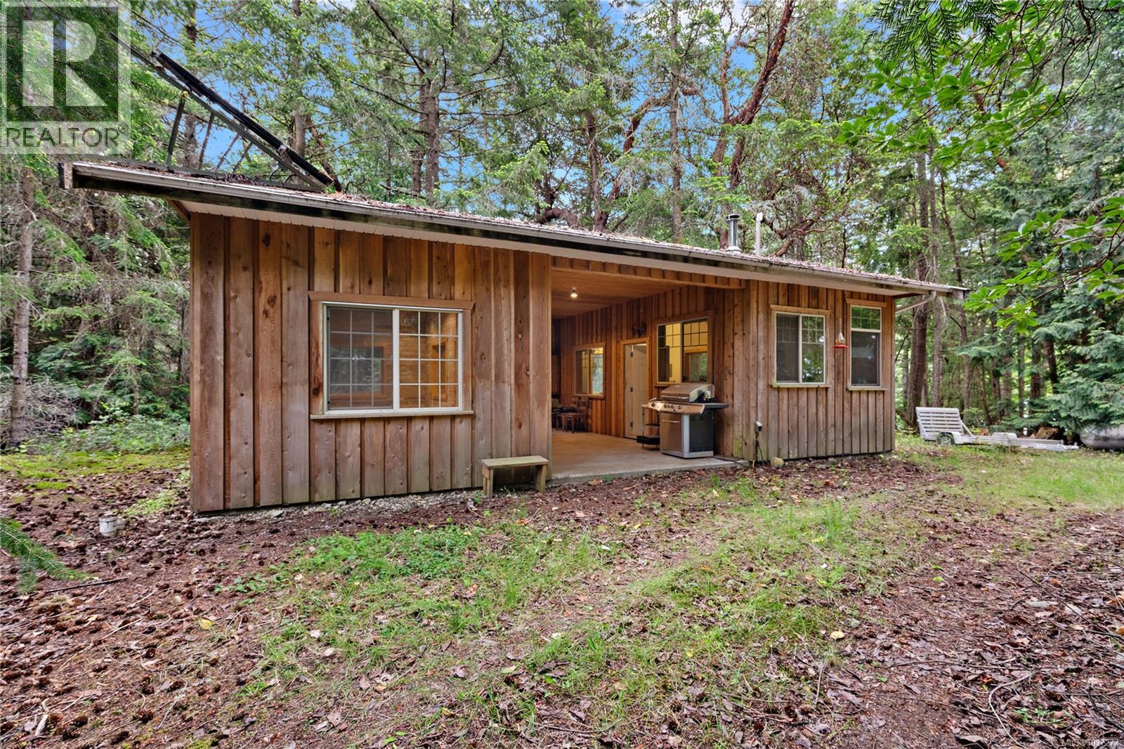 345 Evergreen Lane Property Photo 1