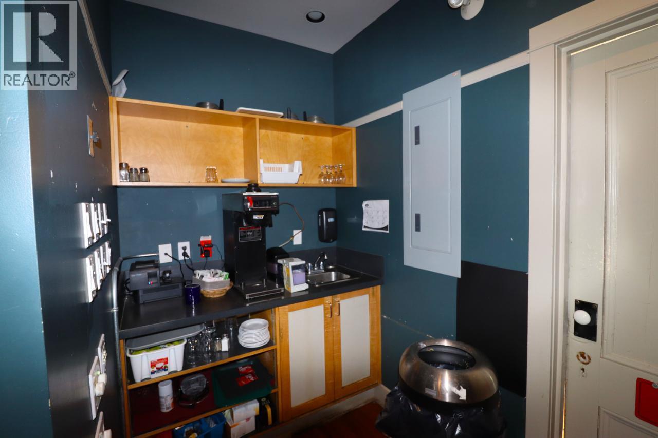 7654 Donaldson Drive Property Photo 15