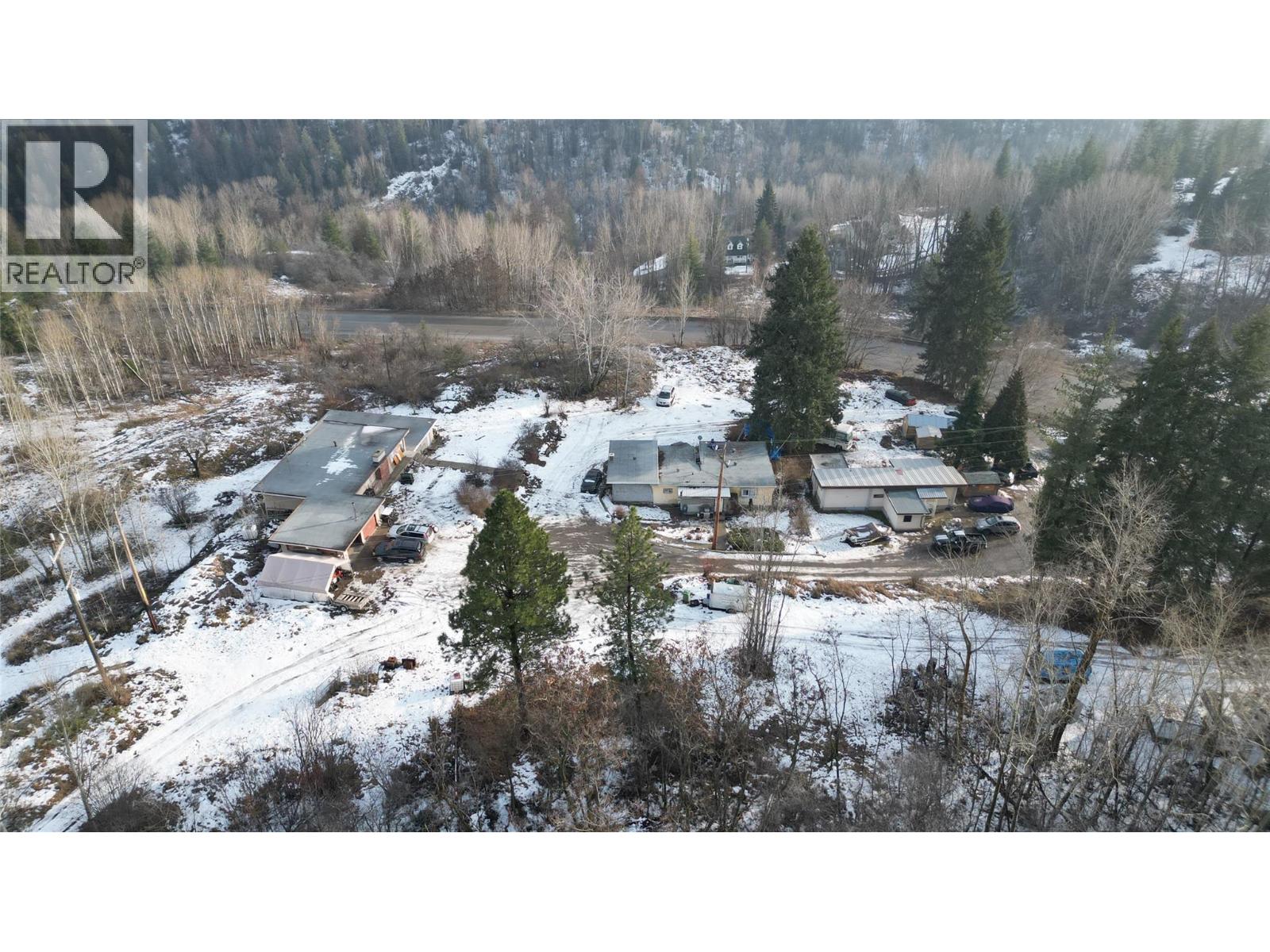 1381 3b Highway Property Photo 1