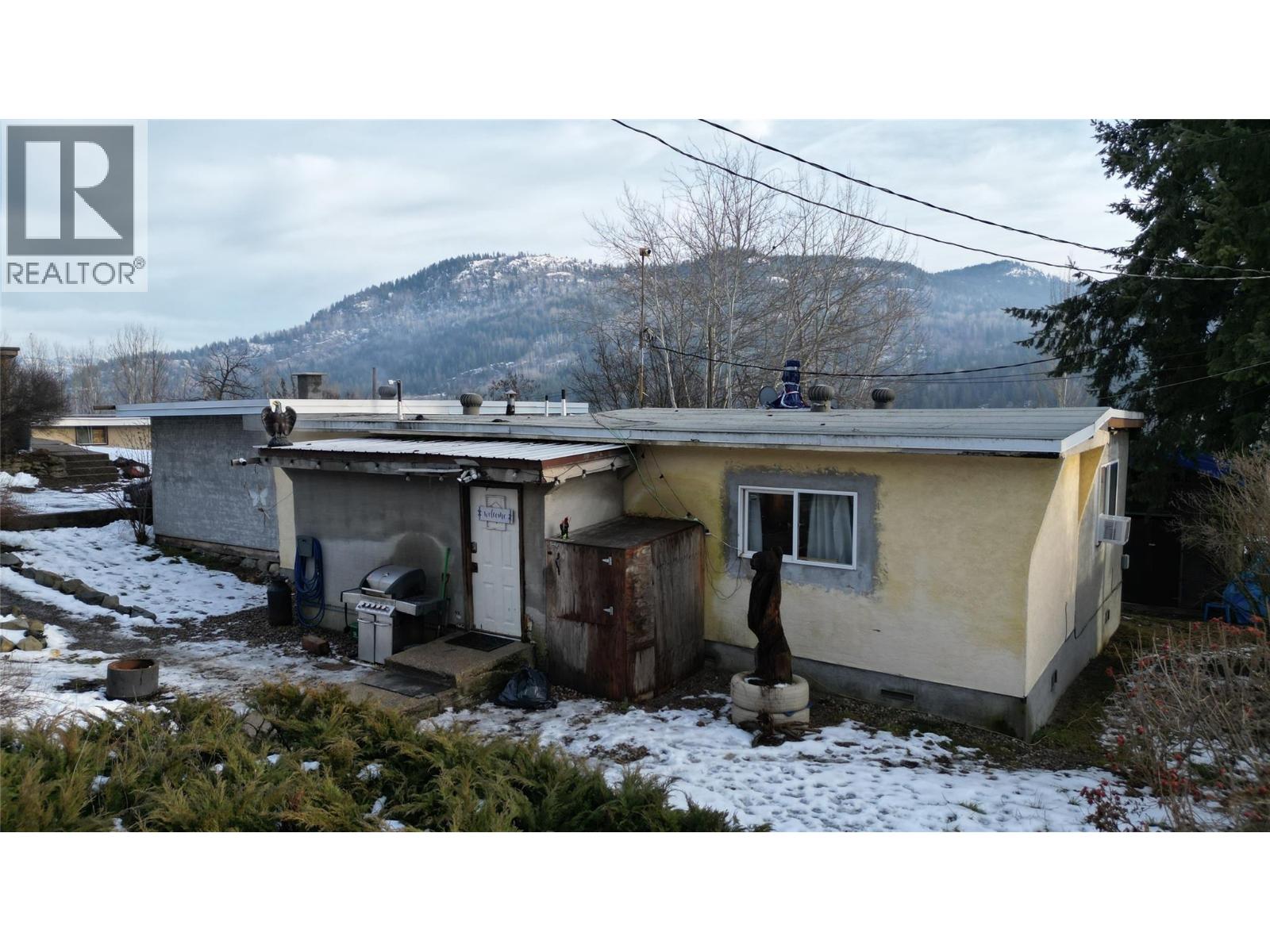 1381 3b Highway Property Photo 15