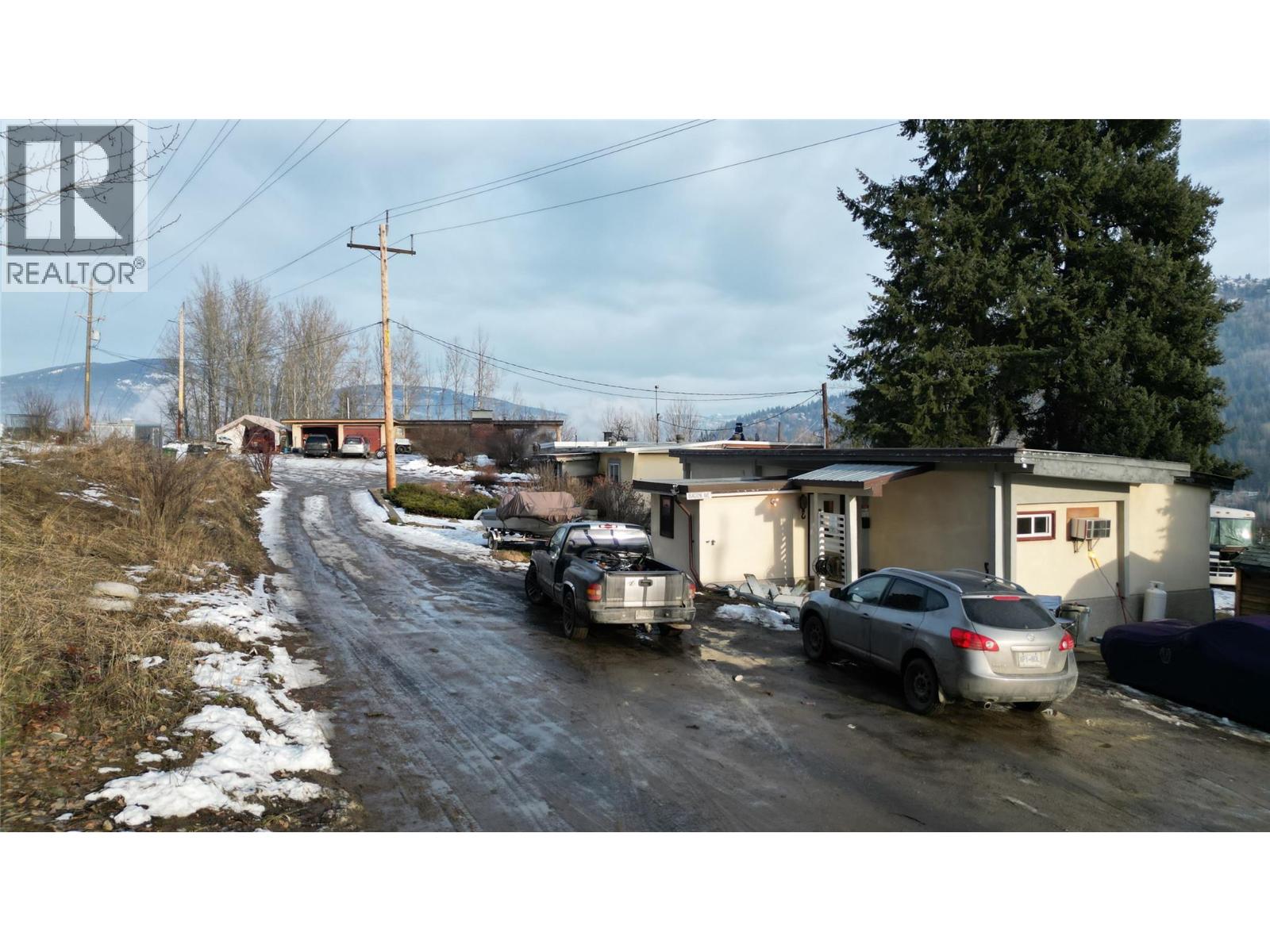 1381 3b Highway Property Photo 77