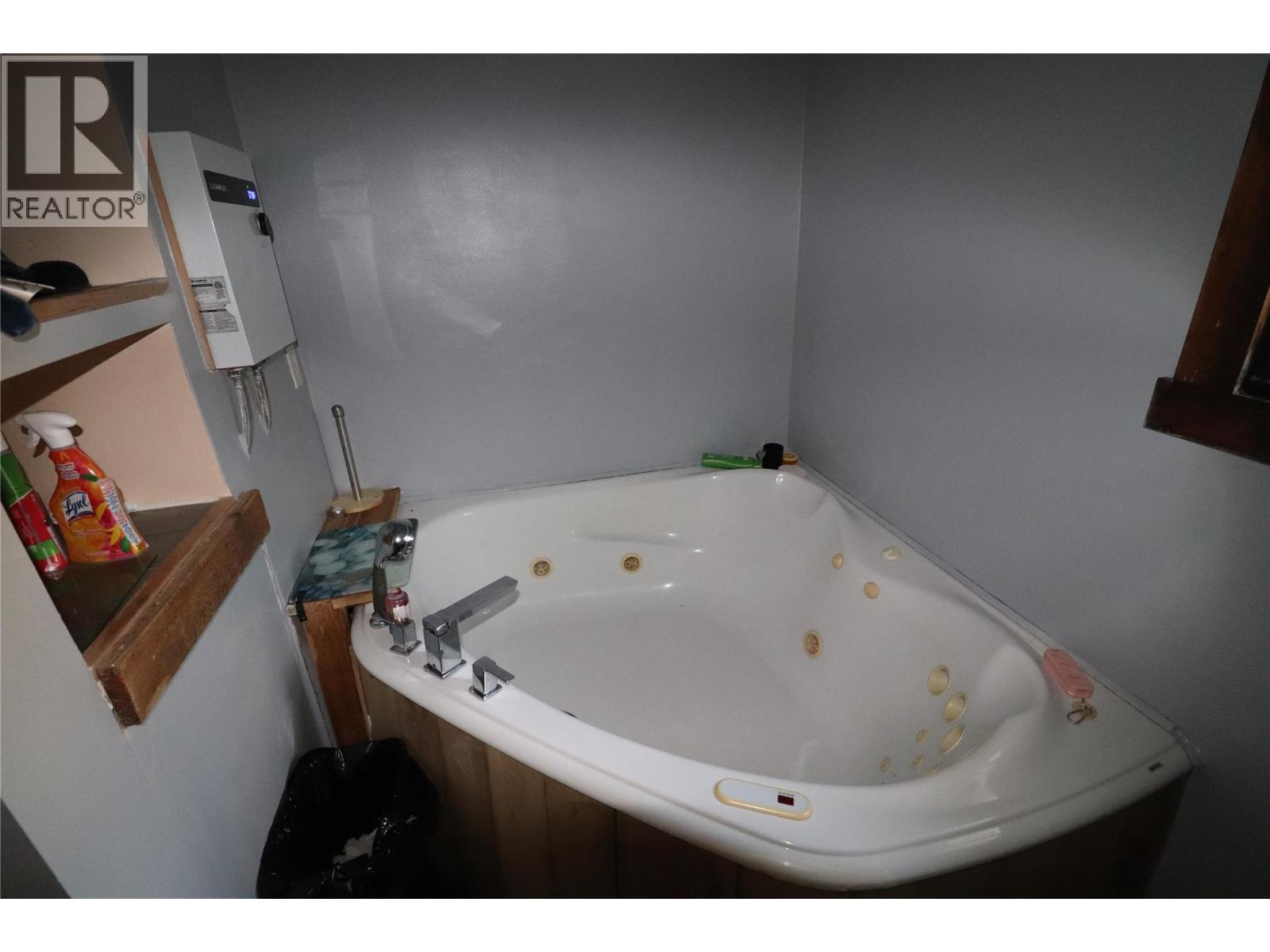 1381 3b Highway Property Photo 93
