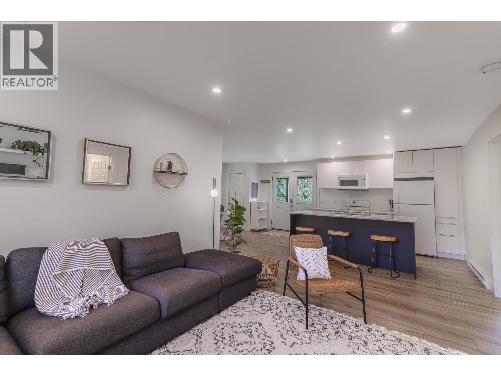 16102 3a Highway Property Photo 1