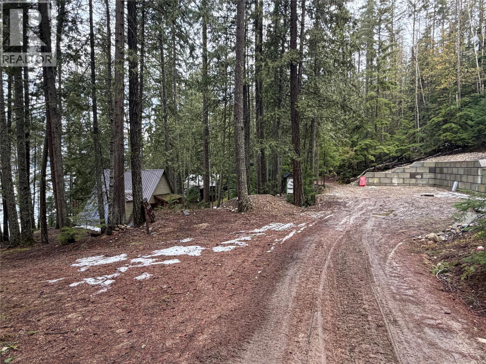 8700 Mabel Lake Road Property Photo 11