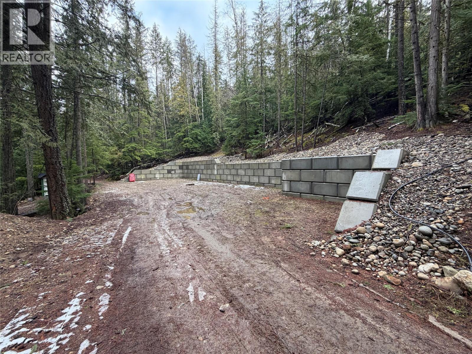 8700 Mabel Lake Road Property Photo 15